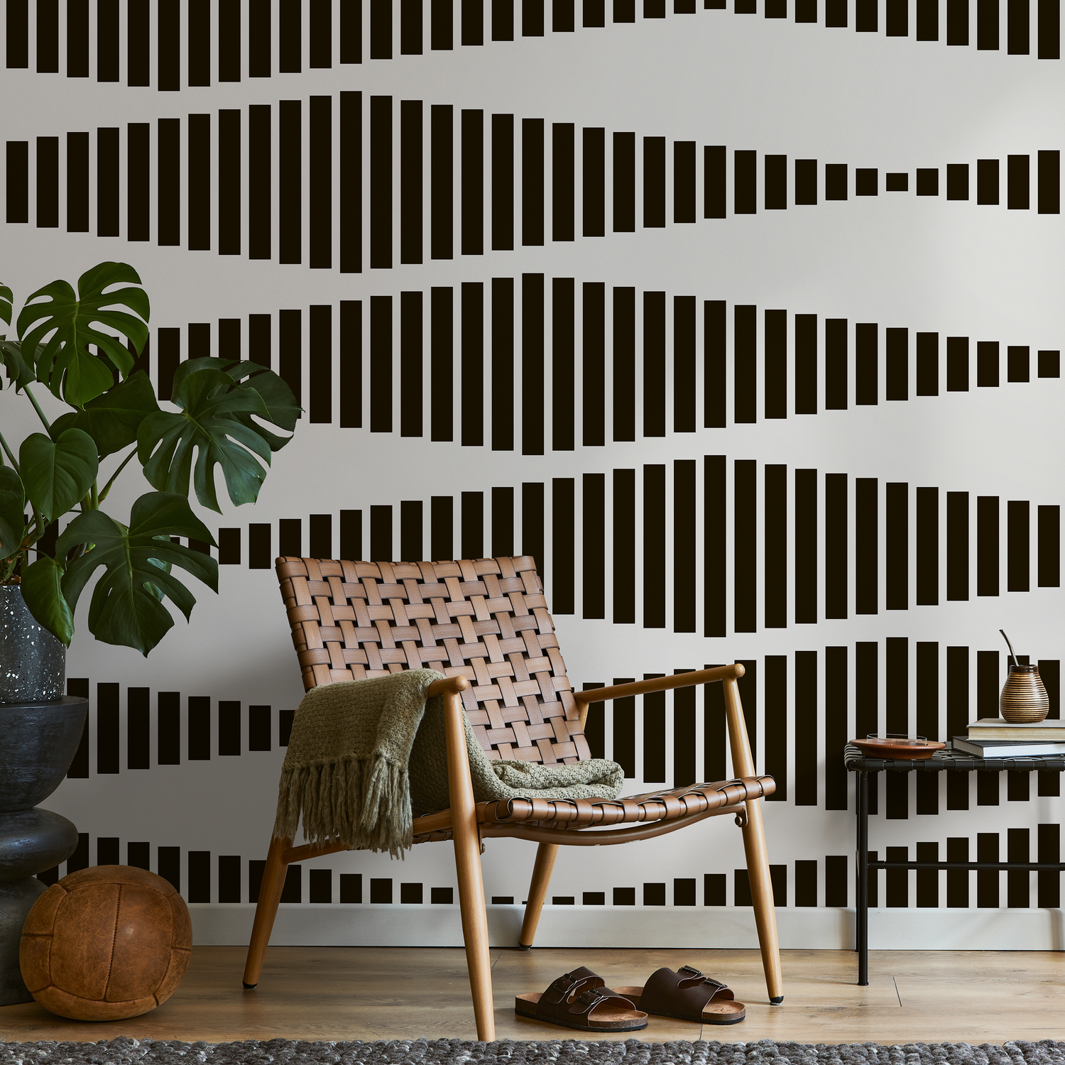 Geometric Wallpaper with Wavy Vertical Lines in Black and White - B339