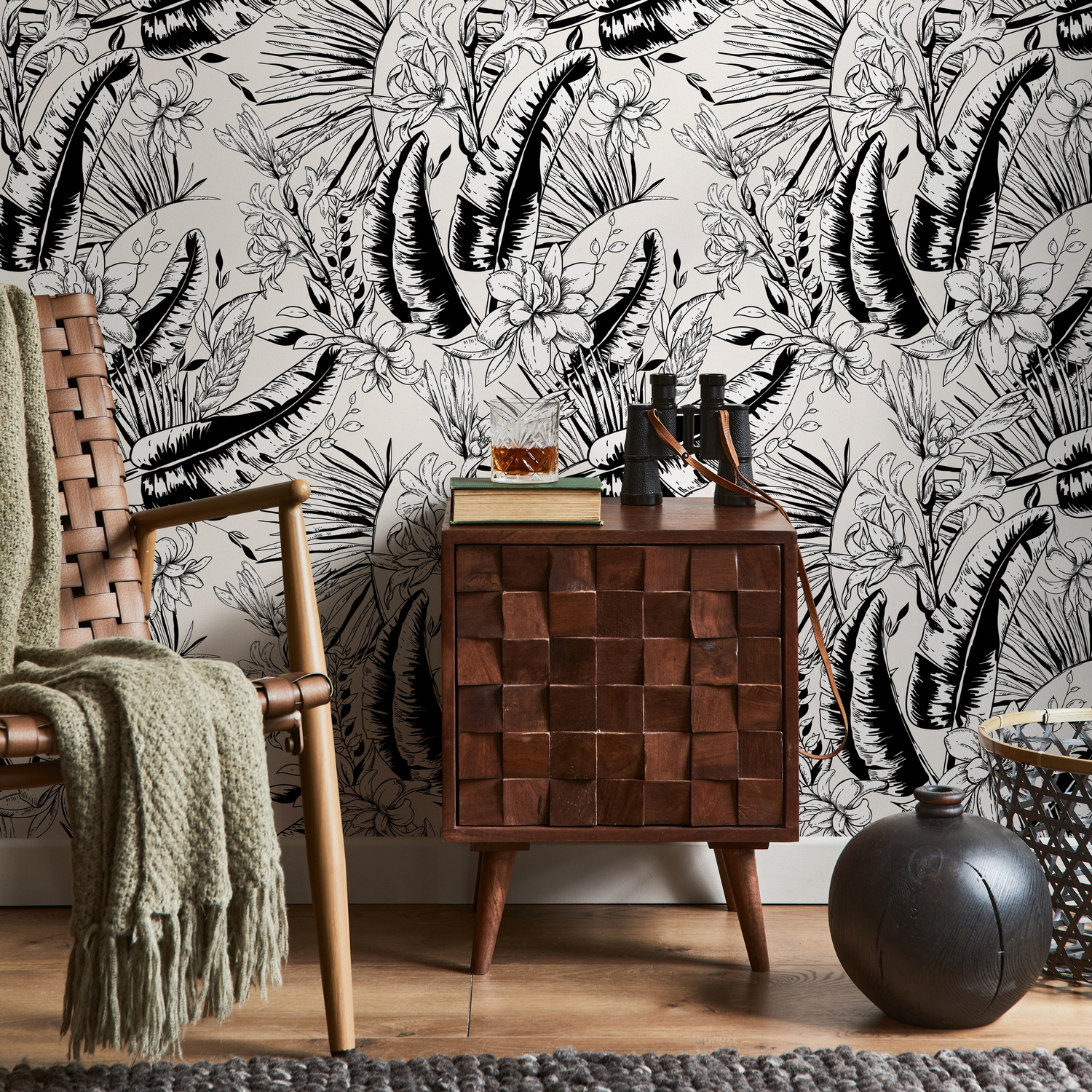 Tropical Wallpaper with Sketched Jungle Botanicals in Black and White - B744