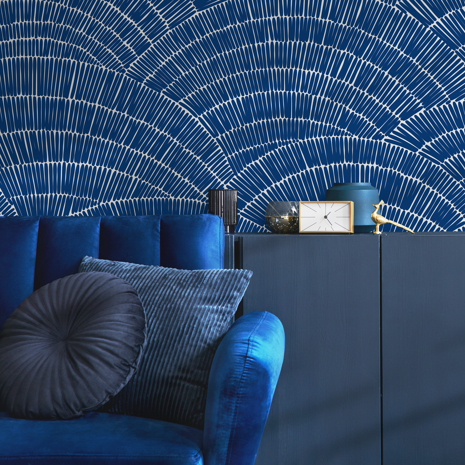 Geometric Wallpaper with an Overlapping Fan Motif in Blue and White - B973