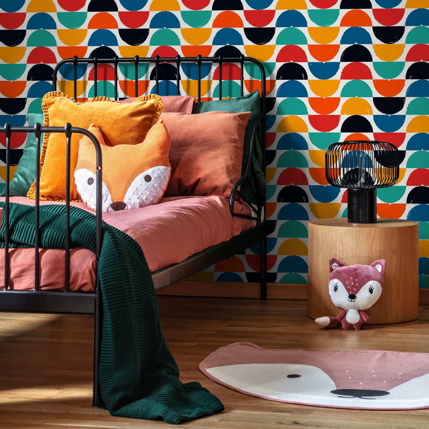 Geometric Wallpaper Featuring Colorful Half-Moon Shapes in Red, Orange, and Blue - C167