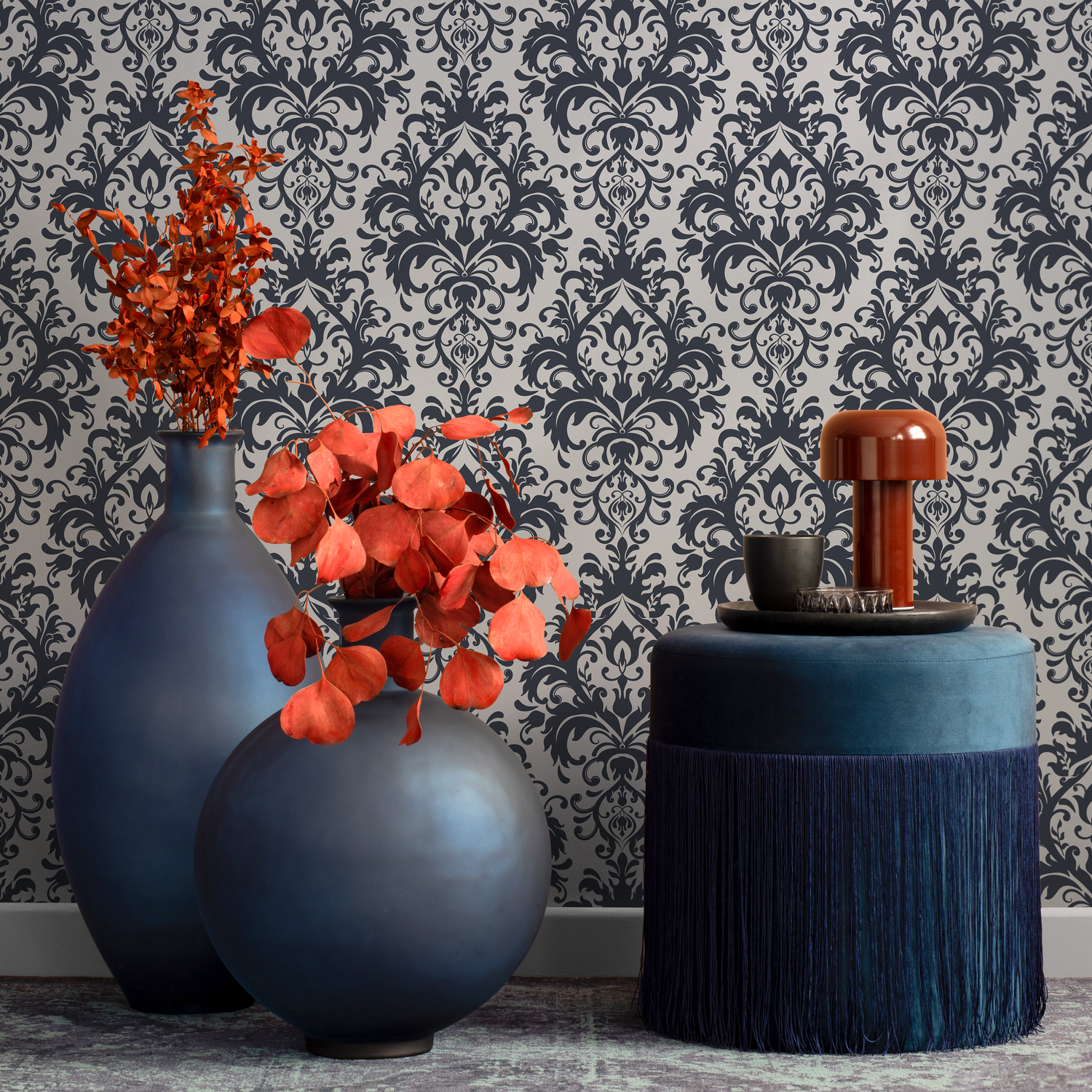 Damask Wallpaper with a Classic Baroque Motif in Black and Taupe - C184