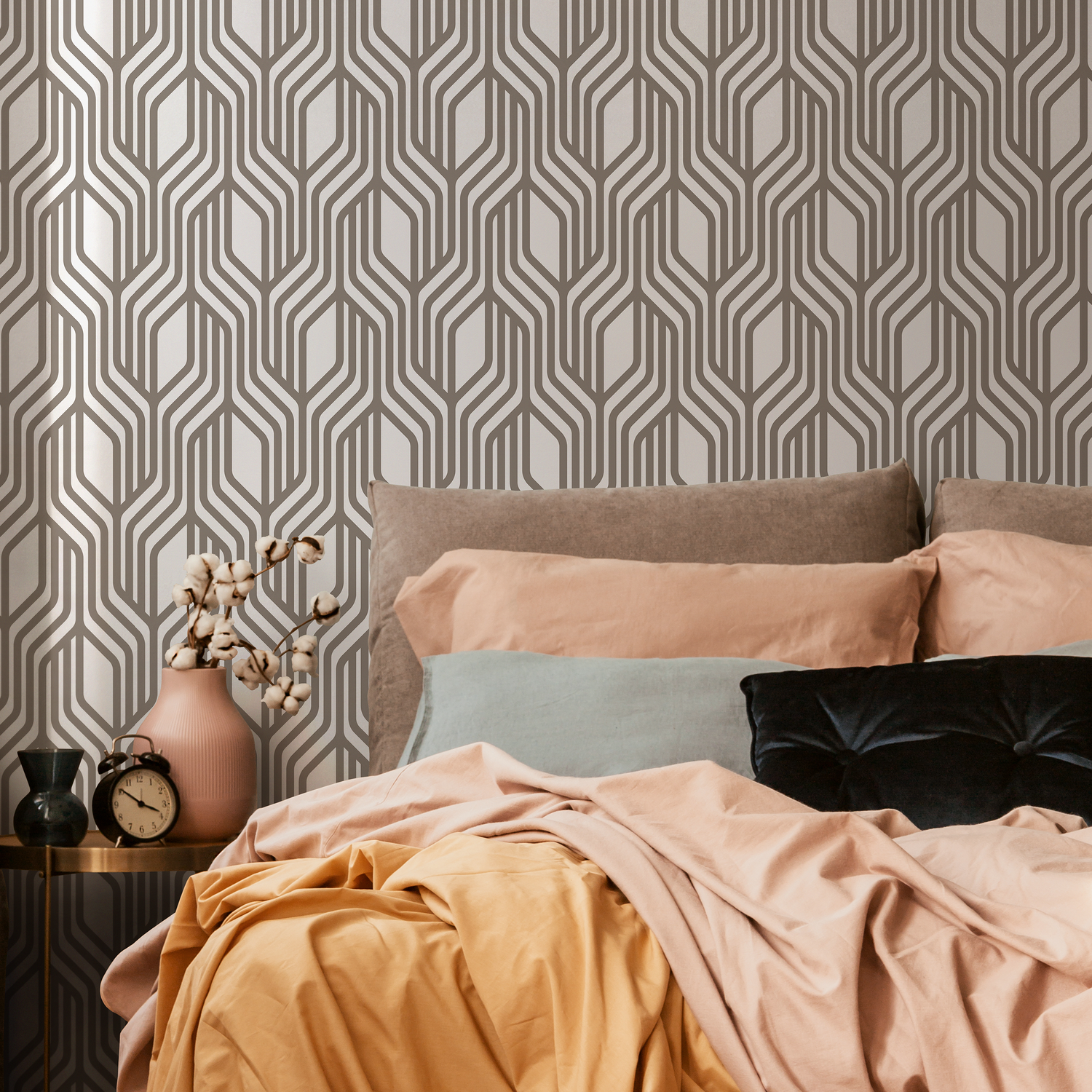 Geometric Wallpaper with an Interlocking Linear Pattern in Beige - C287