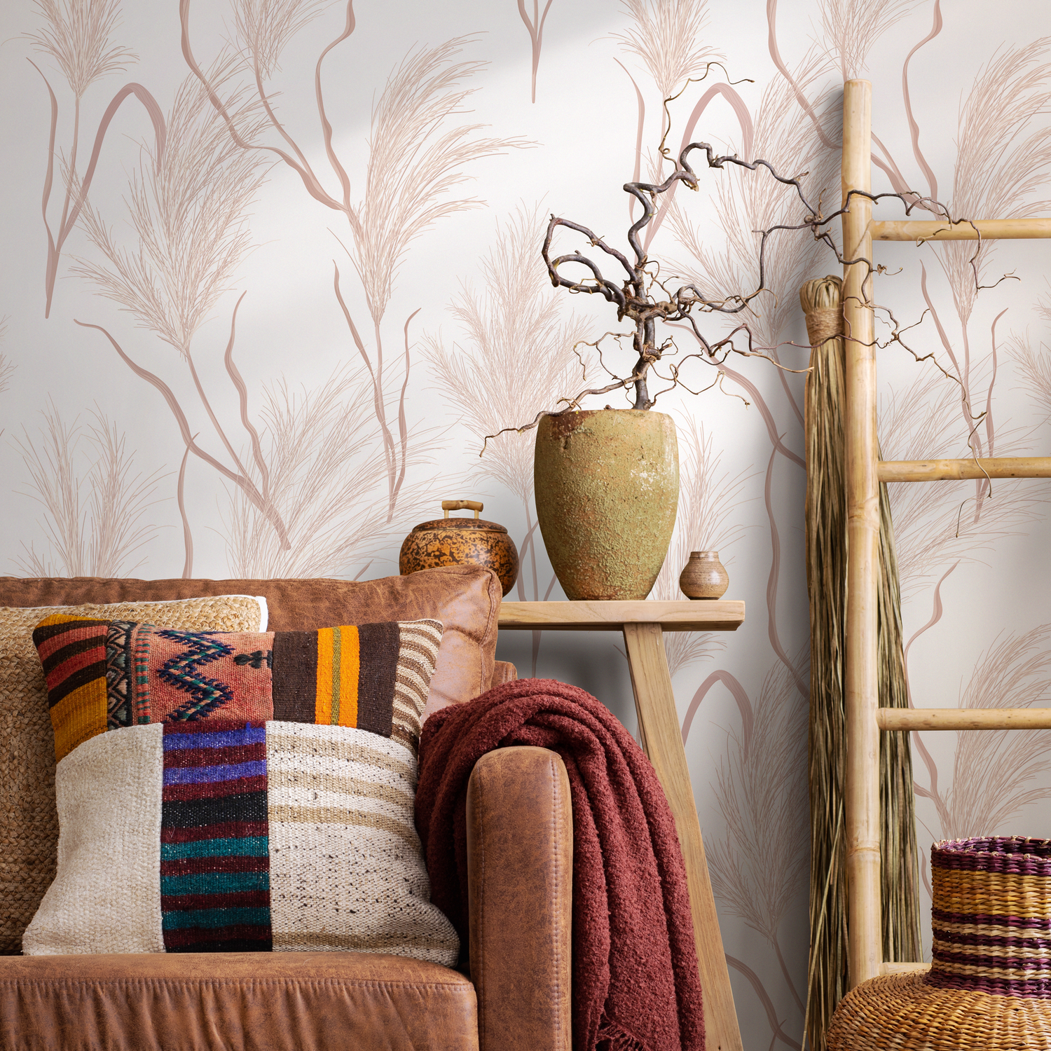 Botanical Wallpaper with Delicate Pampas Grass in Dusty Pink - C351