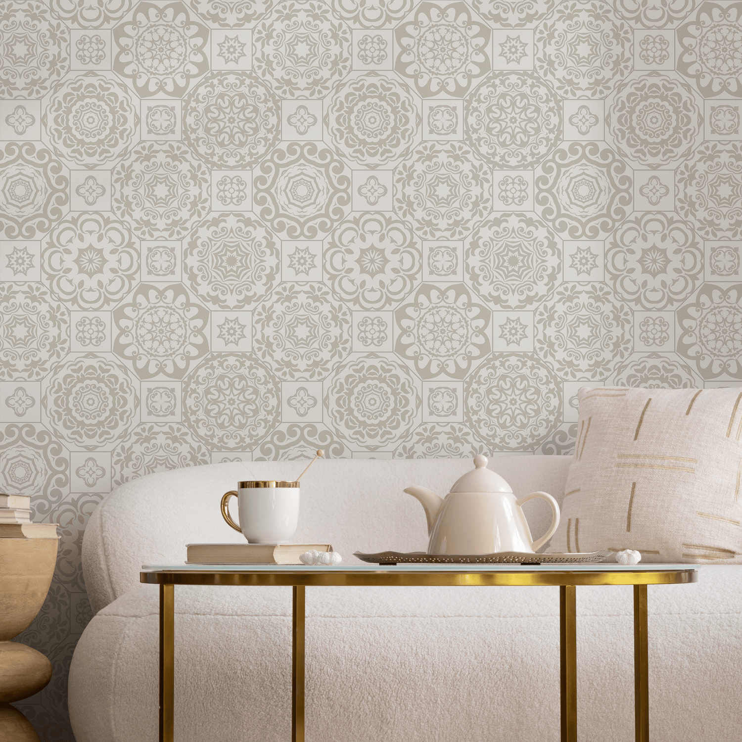 Tile Wallpaper with Intricate Medallion Motifs in Beige and Off-White - C382