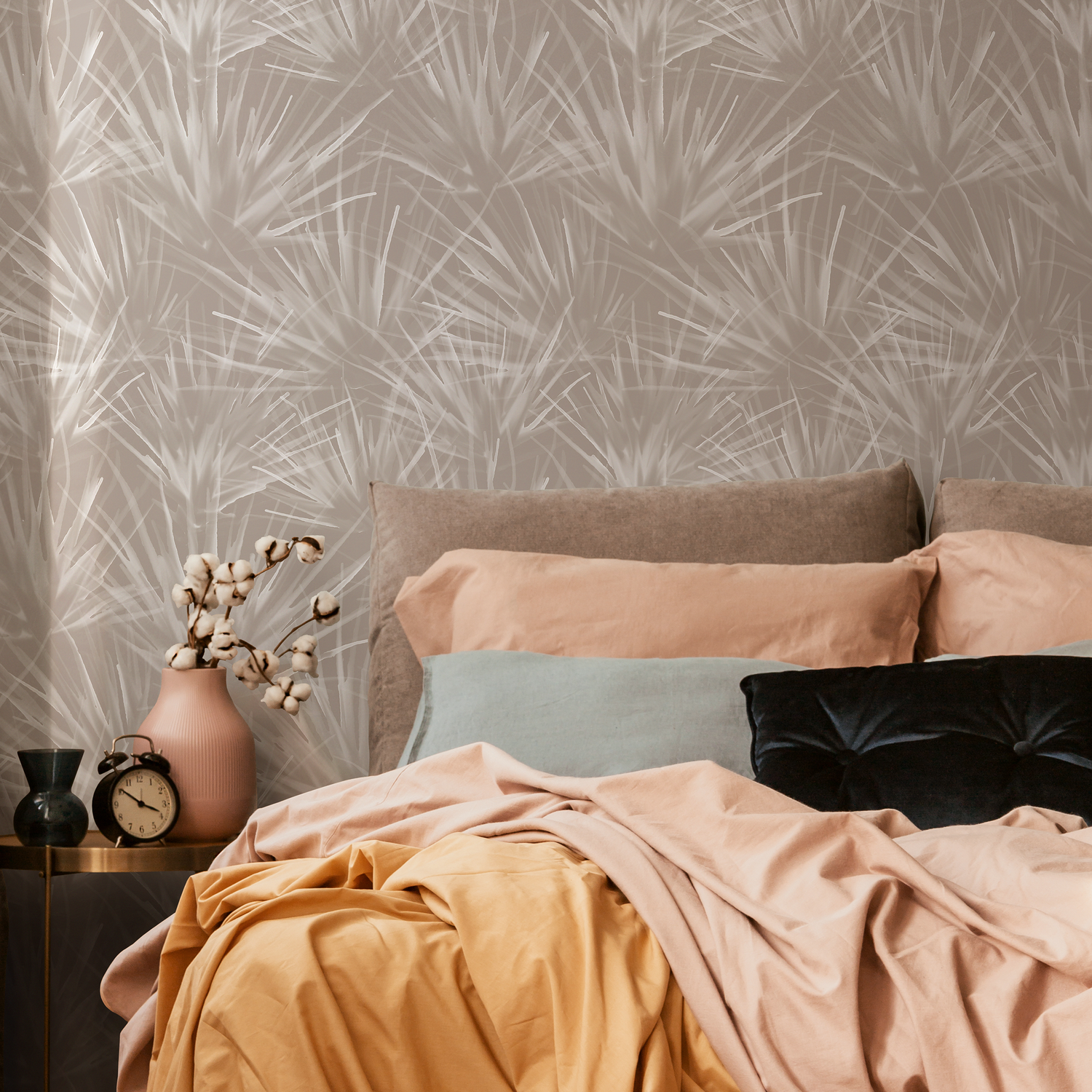 Boho Wallpaper with a Wispy Dandelion Motif in Beige and Off-White - C860