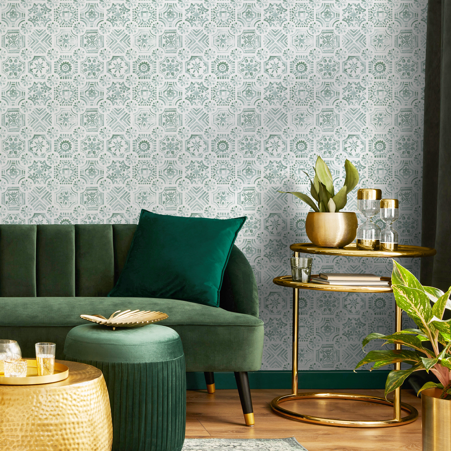 Tile Wallpaper with a Watercolor Mediterranean Motif in Green and Gray - D534