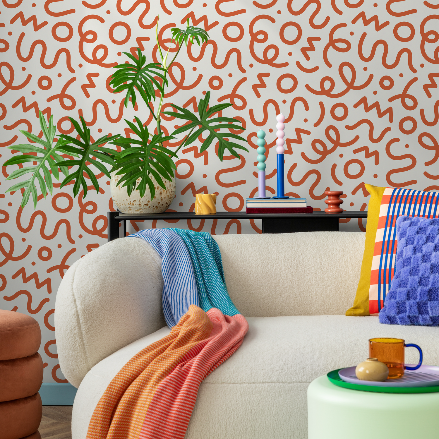 Abstract Wallpaper with Hand-Drawn Squiggles in Red - D575