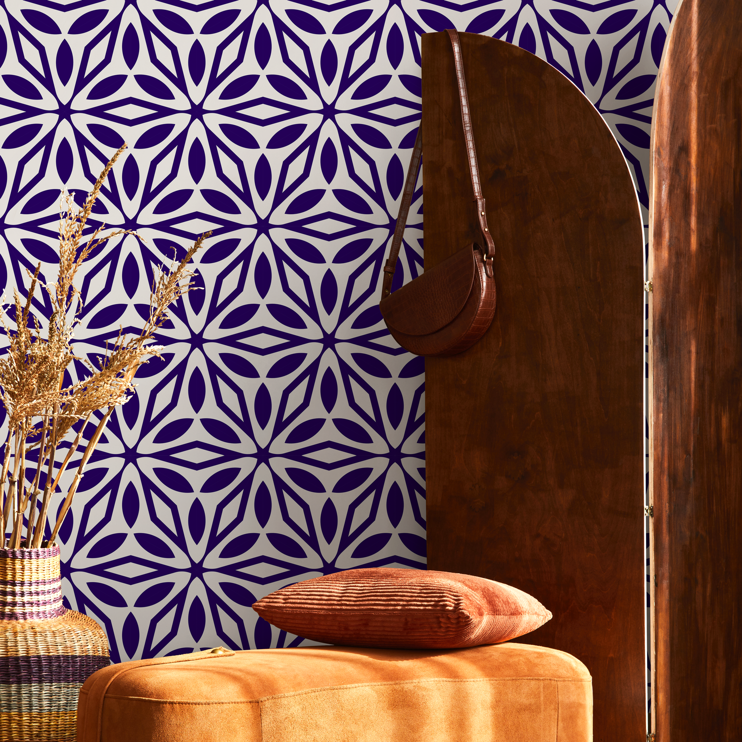 Geometric Wallpaper with a Repeating Starburst Motif in Purple - D999