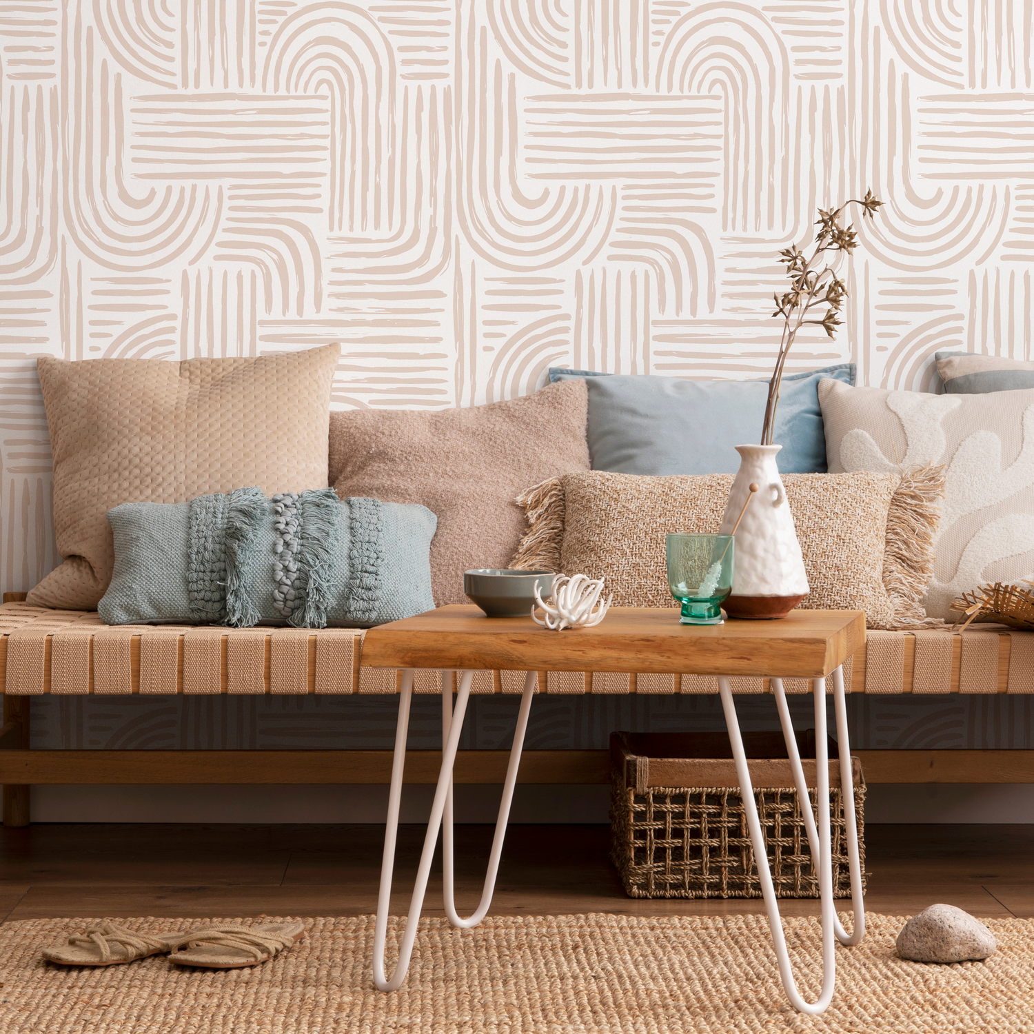 Abstract Wallpaper with Hand-Drawn Arches and Lines in Beige - ZAAD