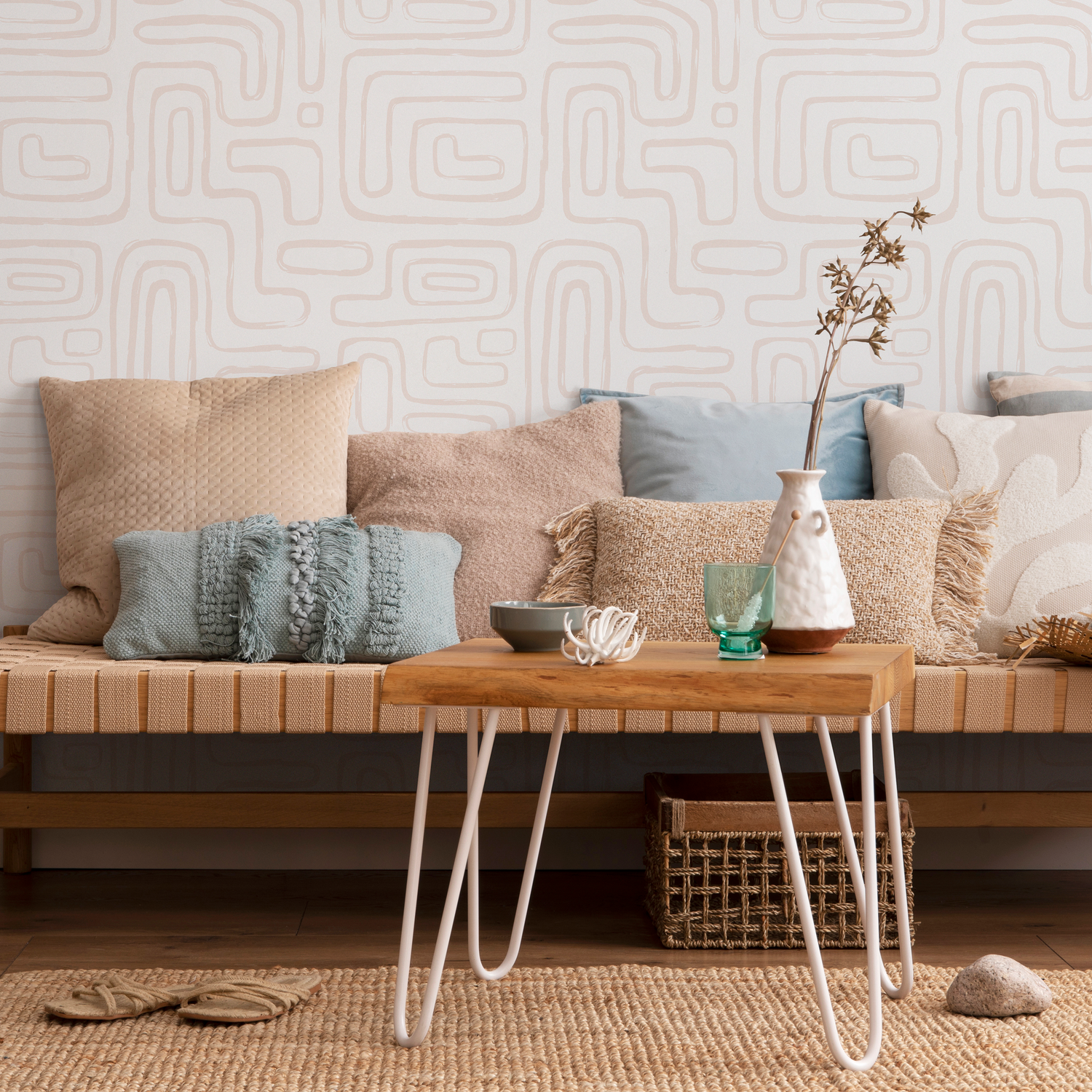 Abstract Wallpaper with Rounded Brush Stroke Lines in Beige and Grey - ZAAF