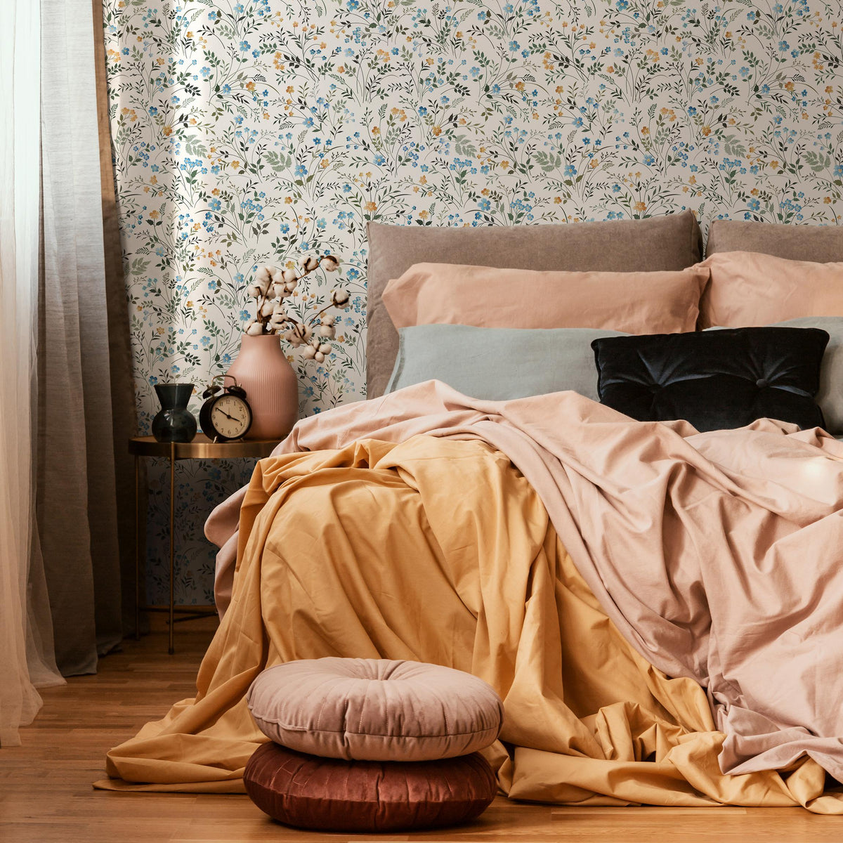 Summer Meadow Floral Wallpaper, Yellow and Blue Flowers Watercolor Wallpaper, Sunflower Wallpaper, Nursery Wallpaper, Daisy Wallpaper - E006