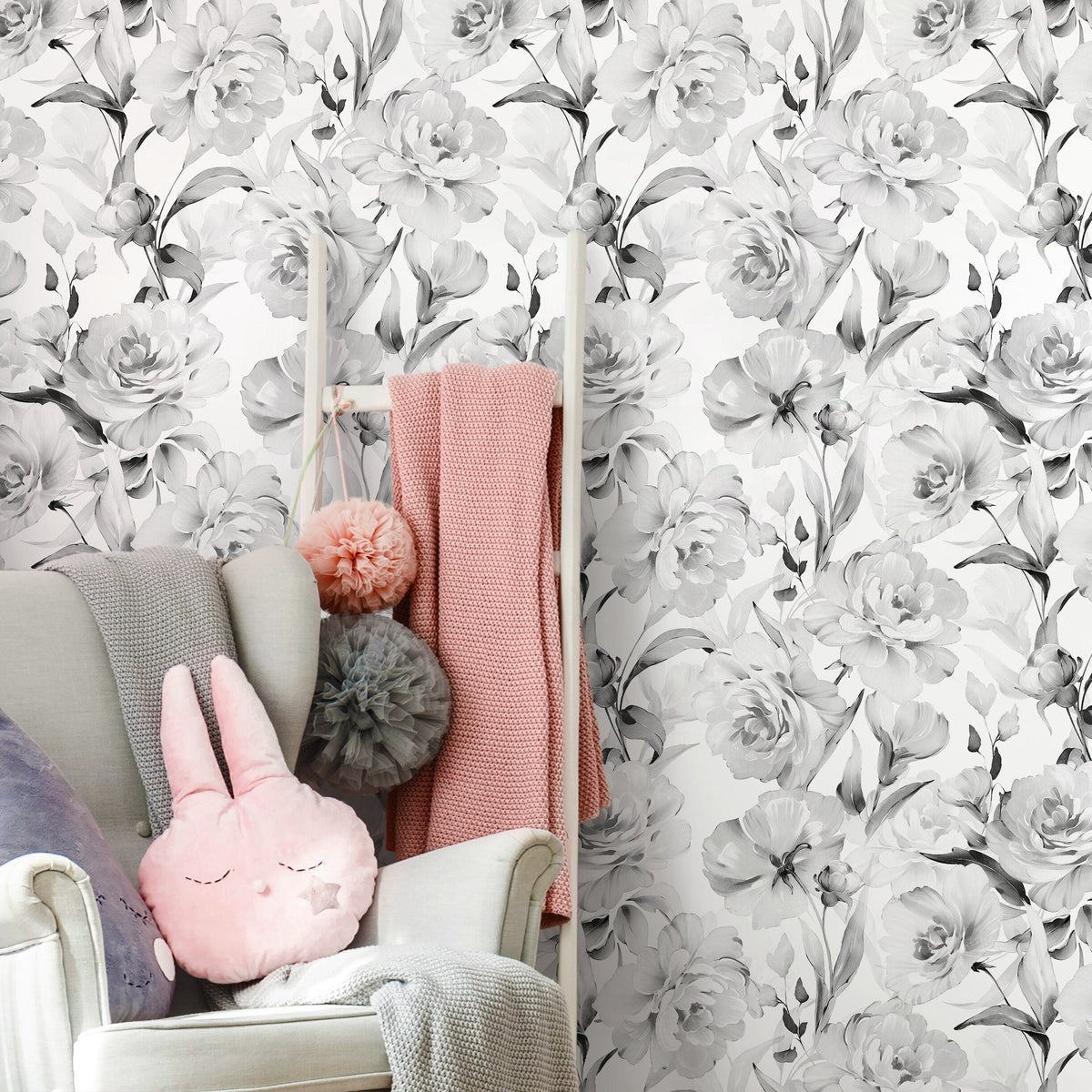 Gray Vintage Peony Wallpaper / Peel and Stick Wallpaper Removable Wallpaper Home Decor Wall Art Wall Decor Room Decor - D529