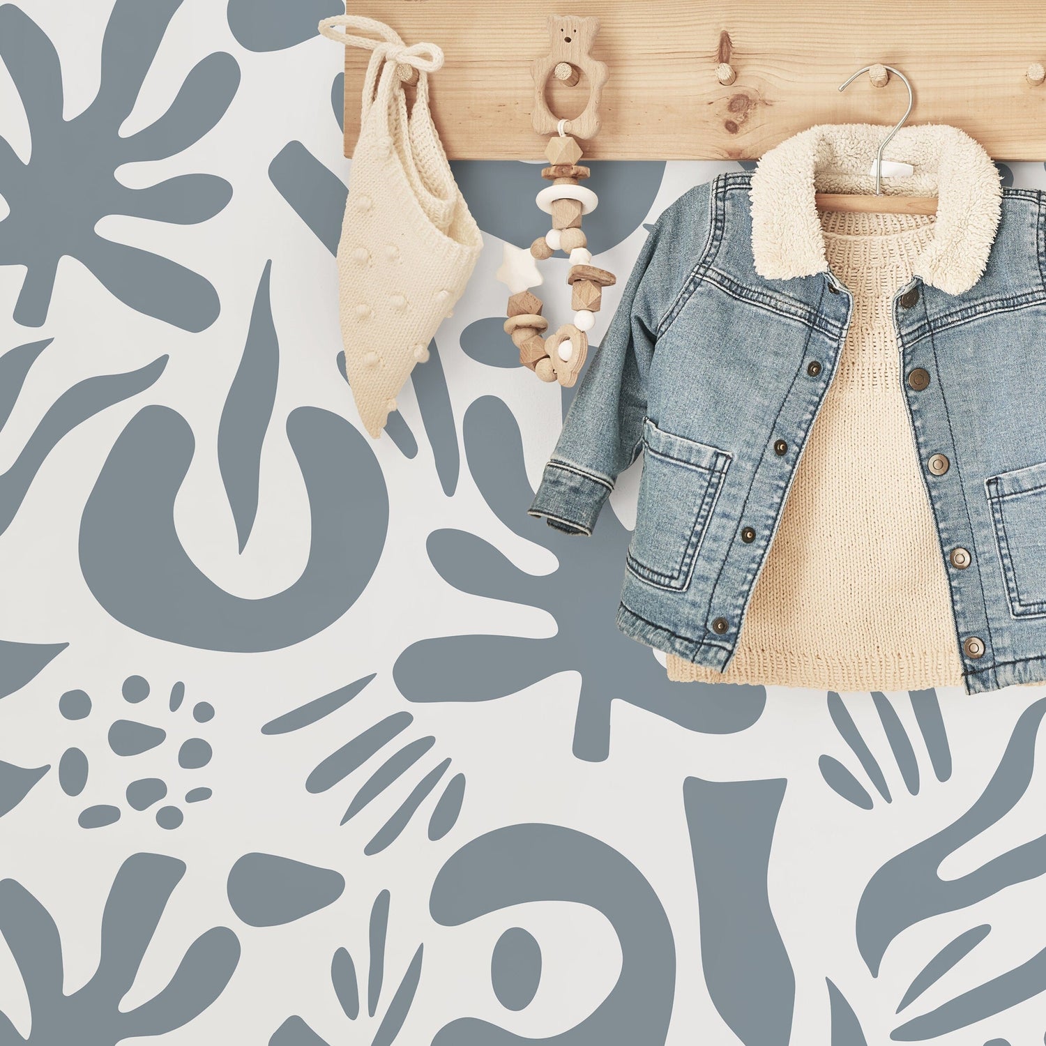 Gray Blue Abstract Leaf Wallpaper Boho Wallpaper Peel and Stick and Traditional Wallpaper - D688