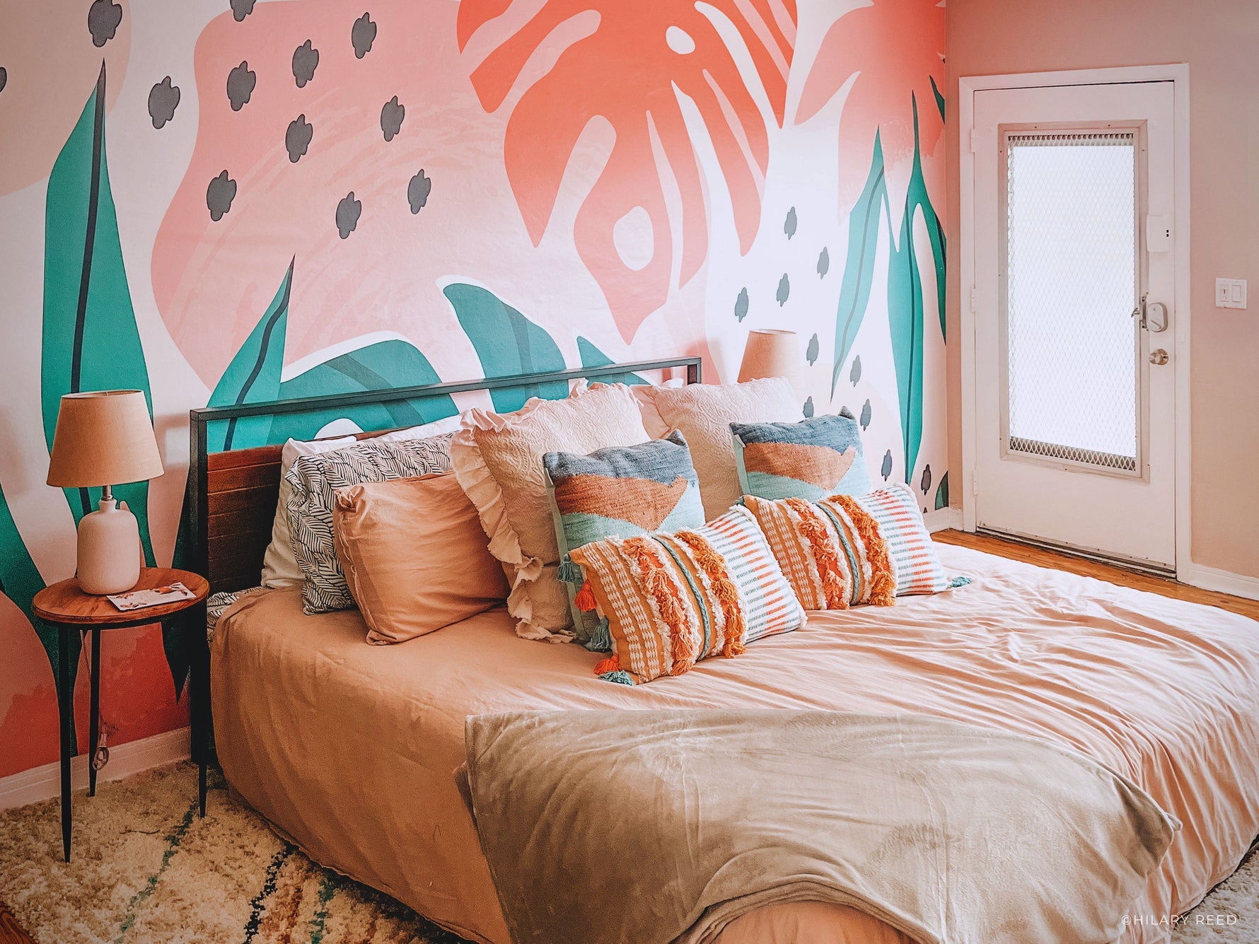Transform Your Space with Thick Wallpaper Peel and Stick