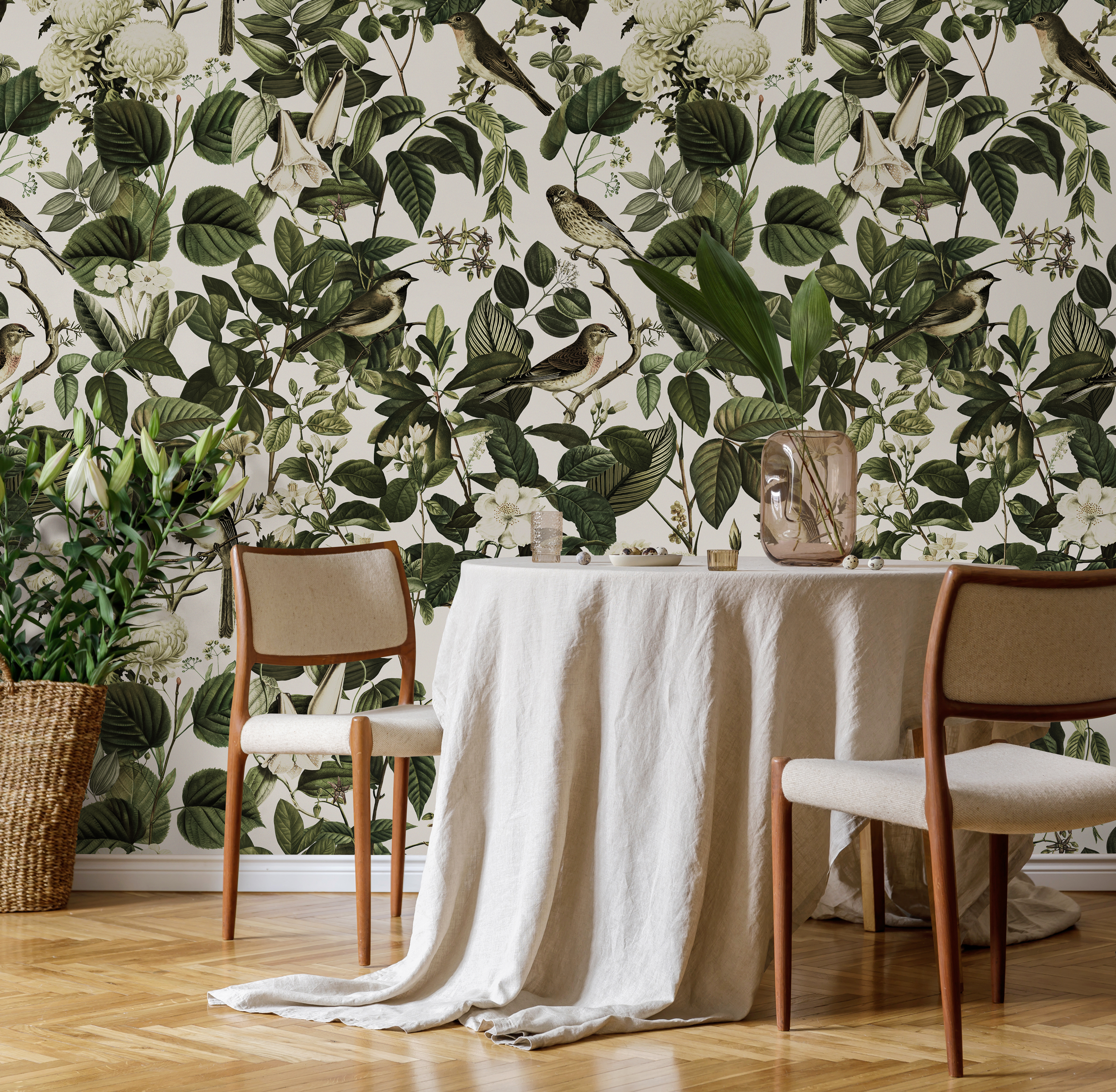 Wallpaper In The Dining Room