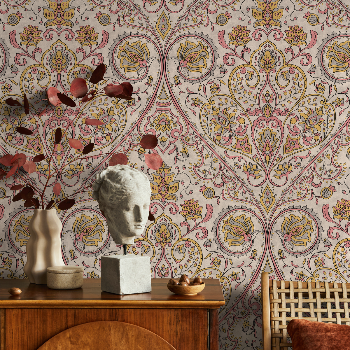 E528 - All Channels Image 3