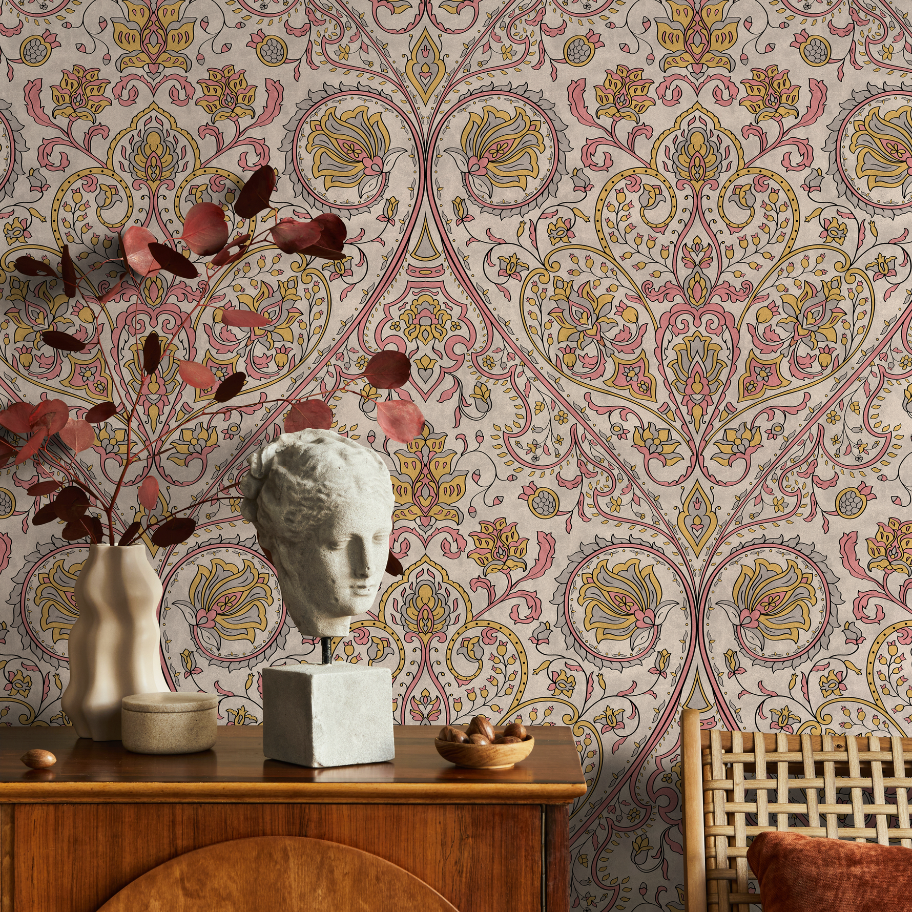 E528 - All Channels Image 3