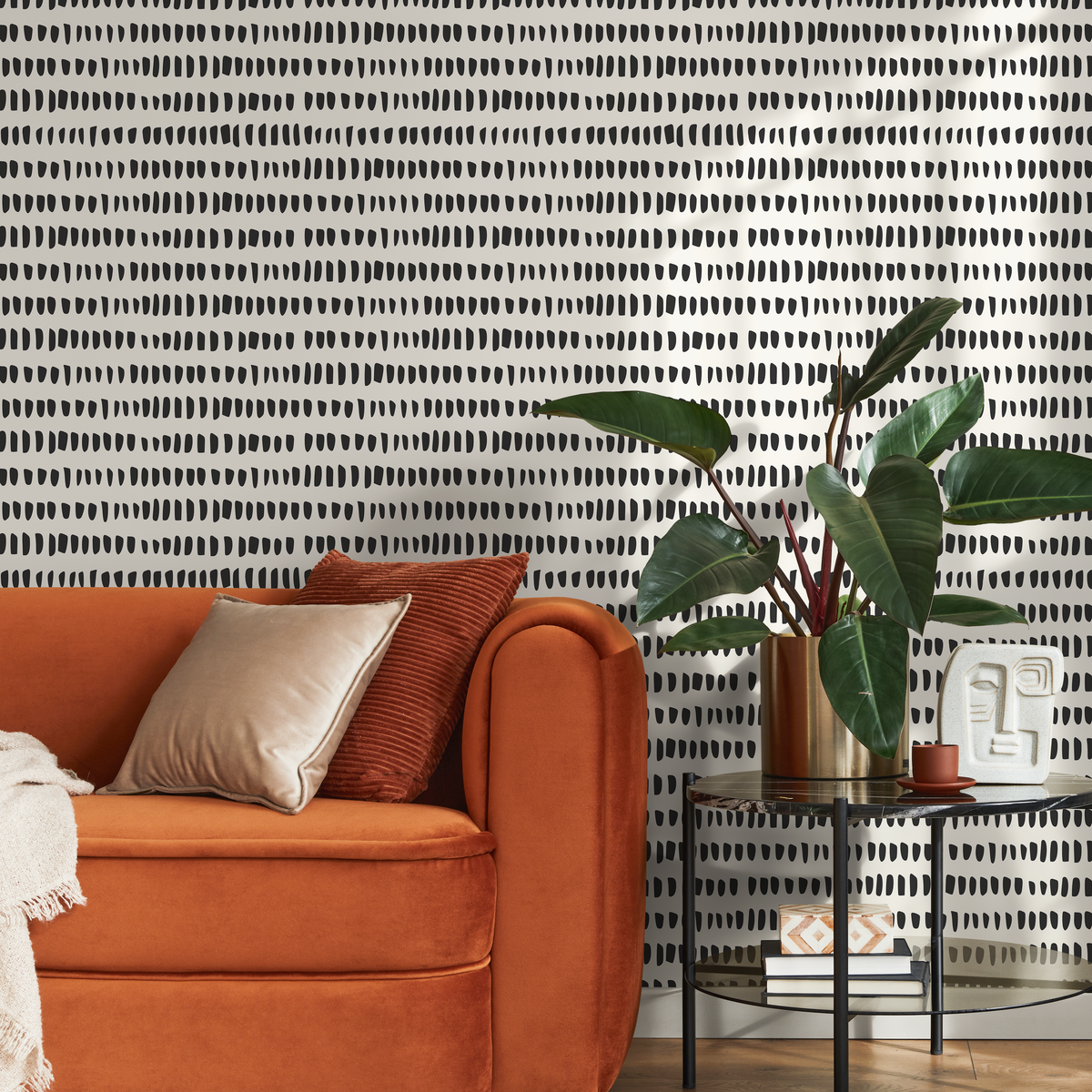 Scandinavian Wallpaper with an Organic Dashed Line Motif in Black and Off-White - detail view