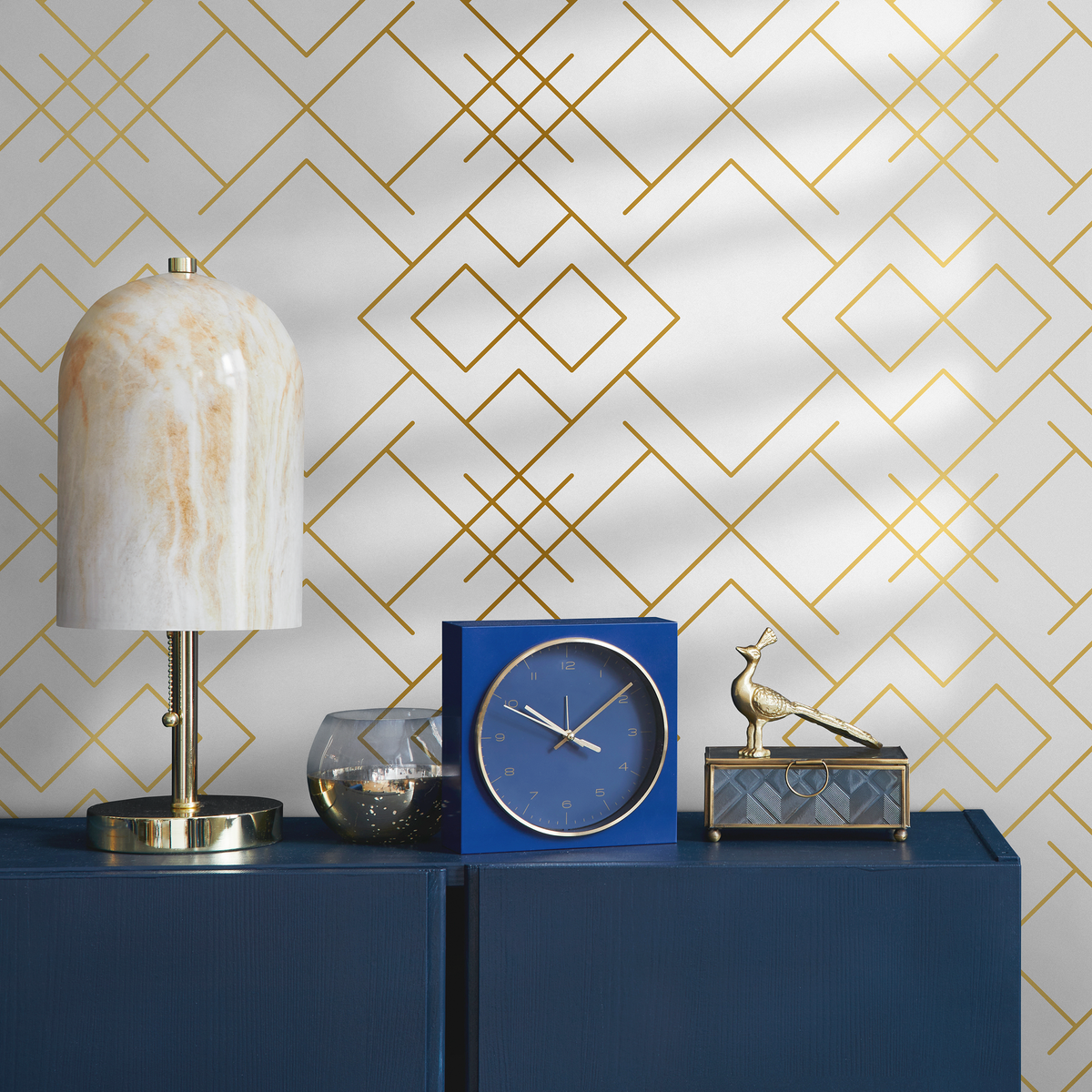 Art Deco Wallpaper with Interlocking Geometric Lines in Gold - detail view