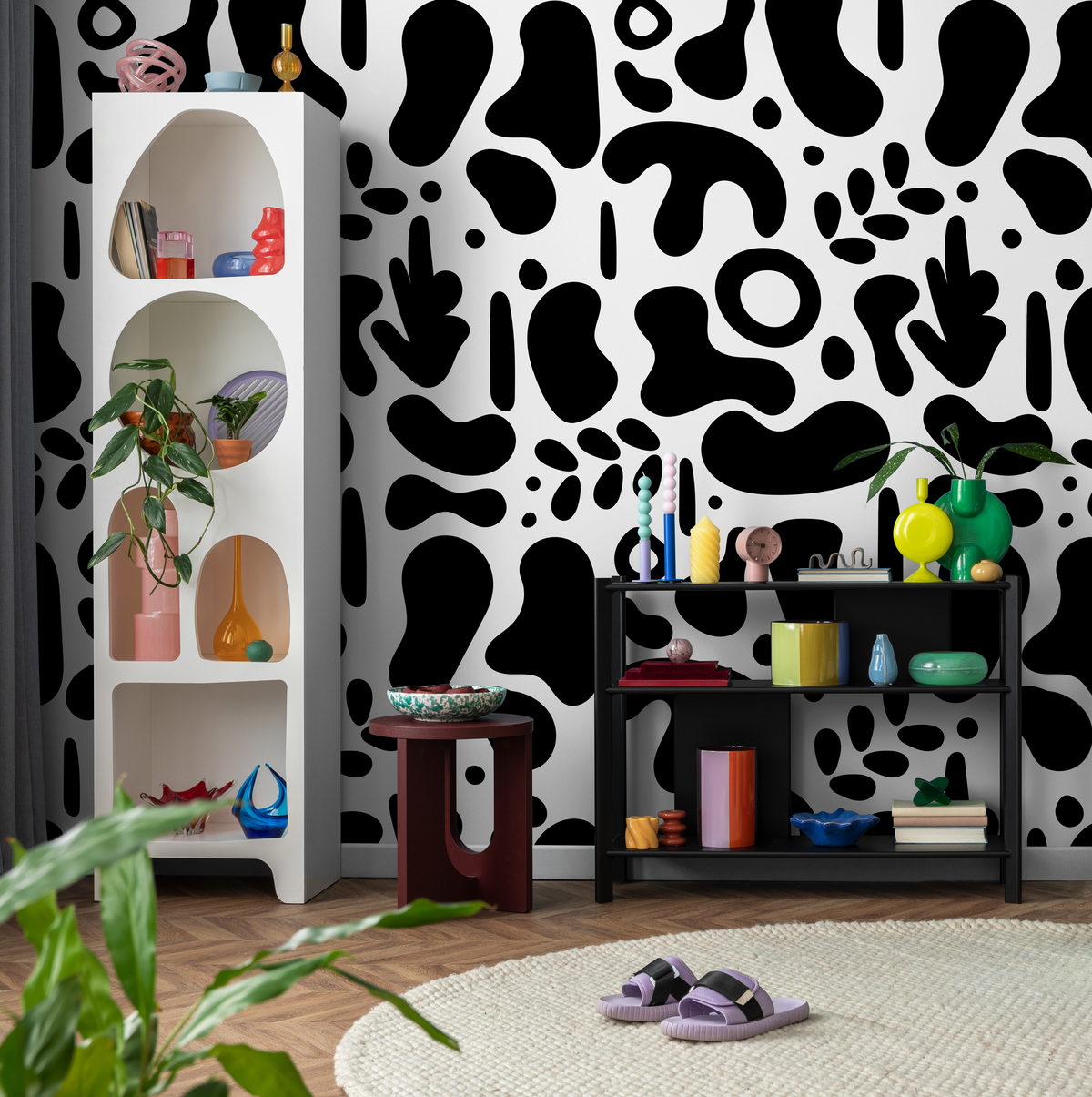 Abstract Wallpaper with Bold Organic Shapes in Black and White - detail view