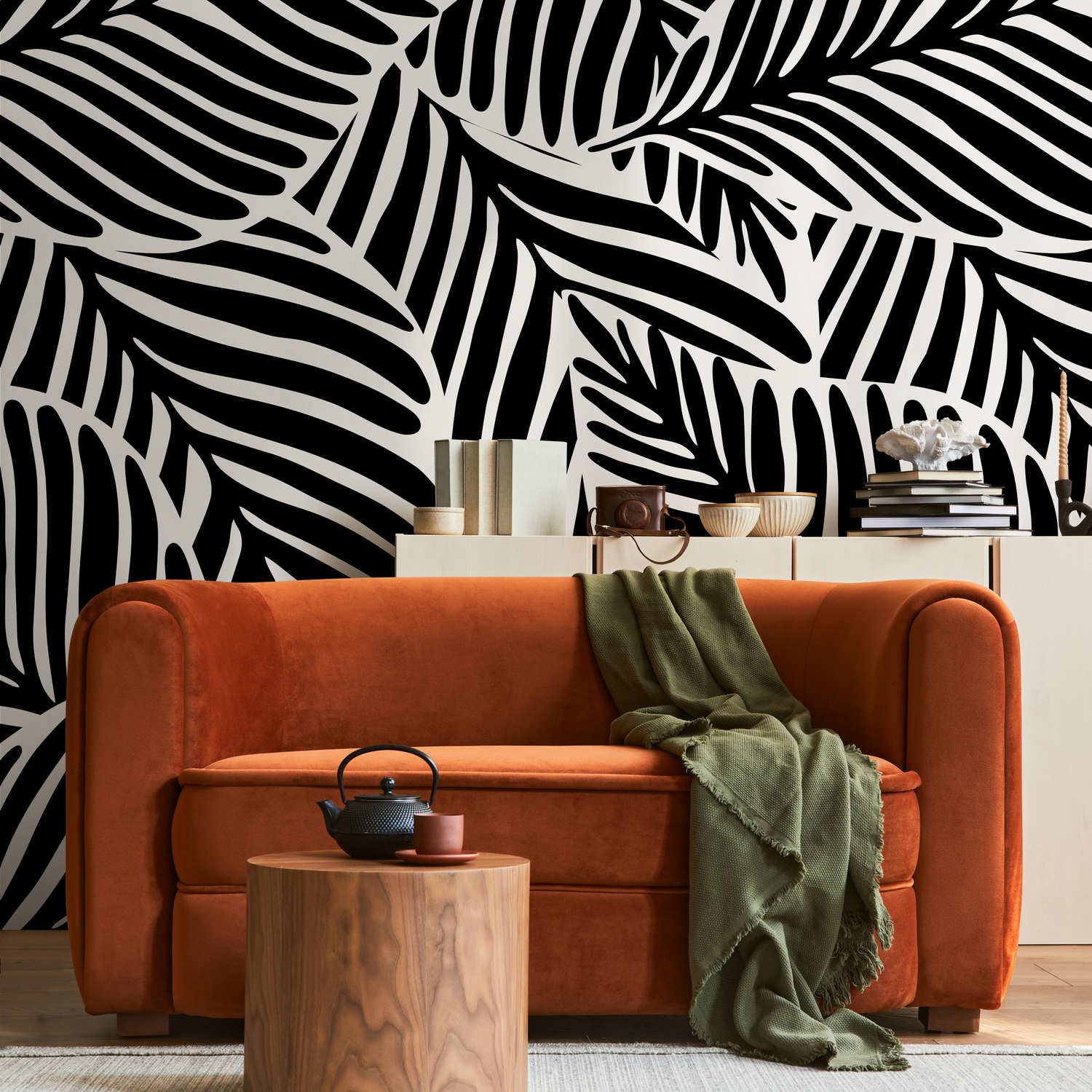 Botanical Wallpaper with Stylized Palm Leaves in Black and White - B642