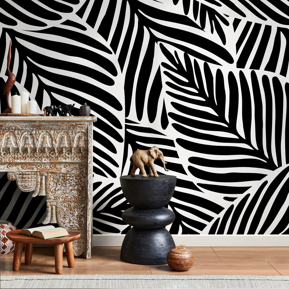 Botanical Wallpaper with Stylized Palm Leaves in Black and White - detail view