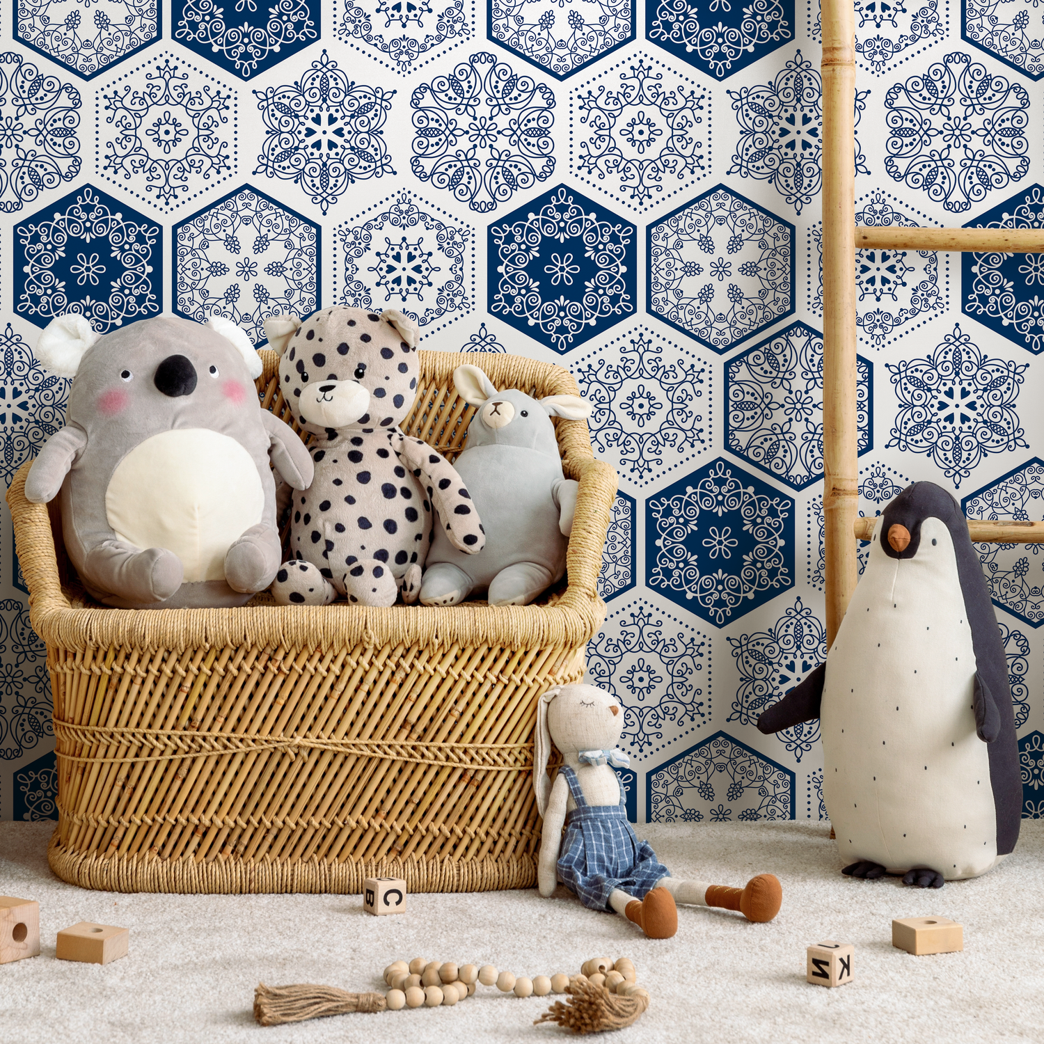 Geometric Wallpaper with a Hexagonal Tile Motif in Blue and White - B688