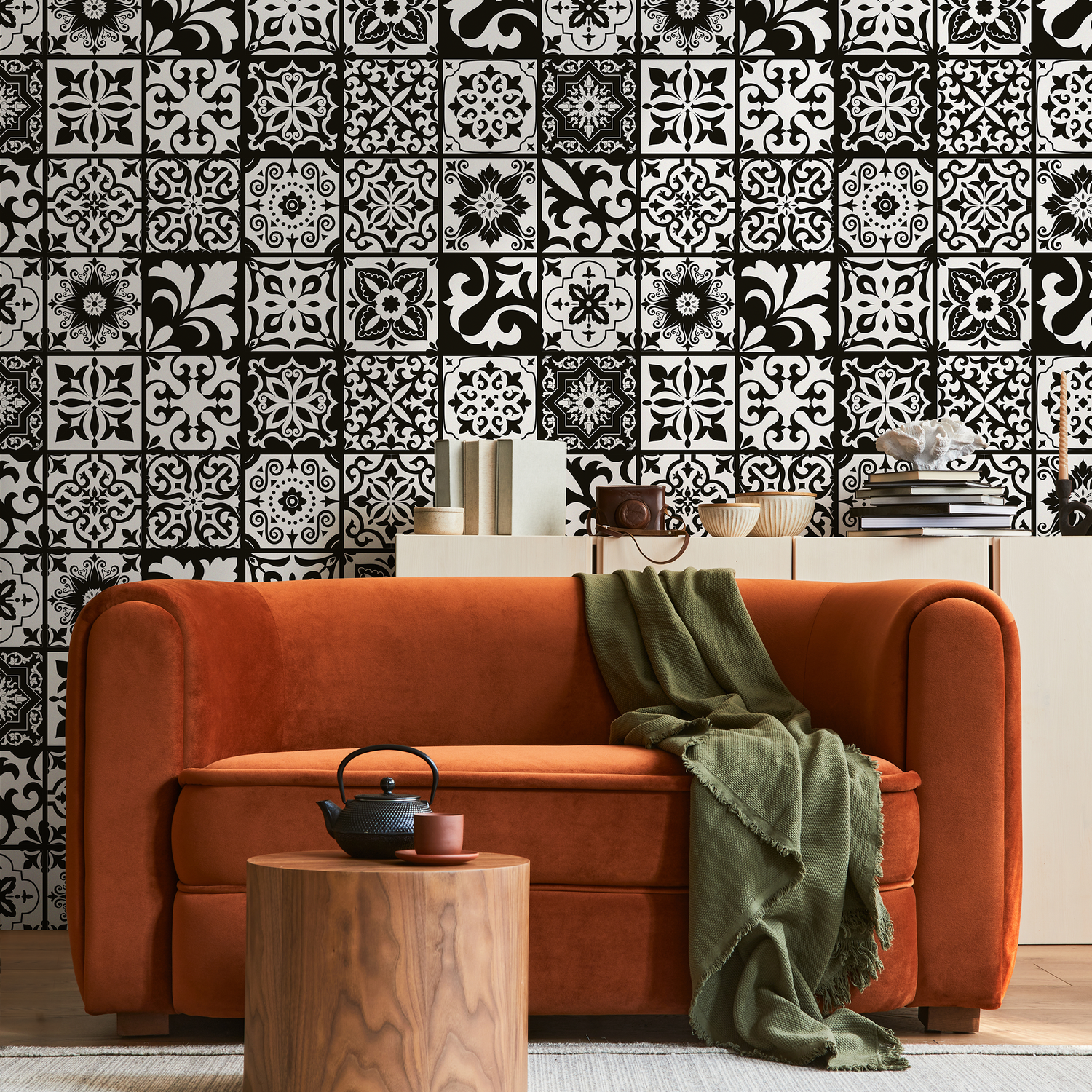 Tile Wallpaper with Ornamental Patterns in Black and White - B759