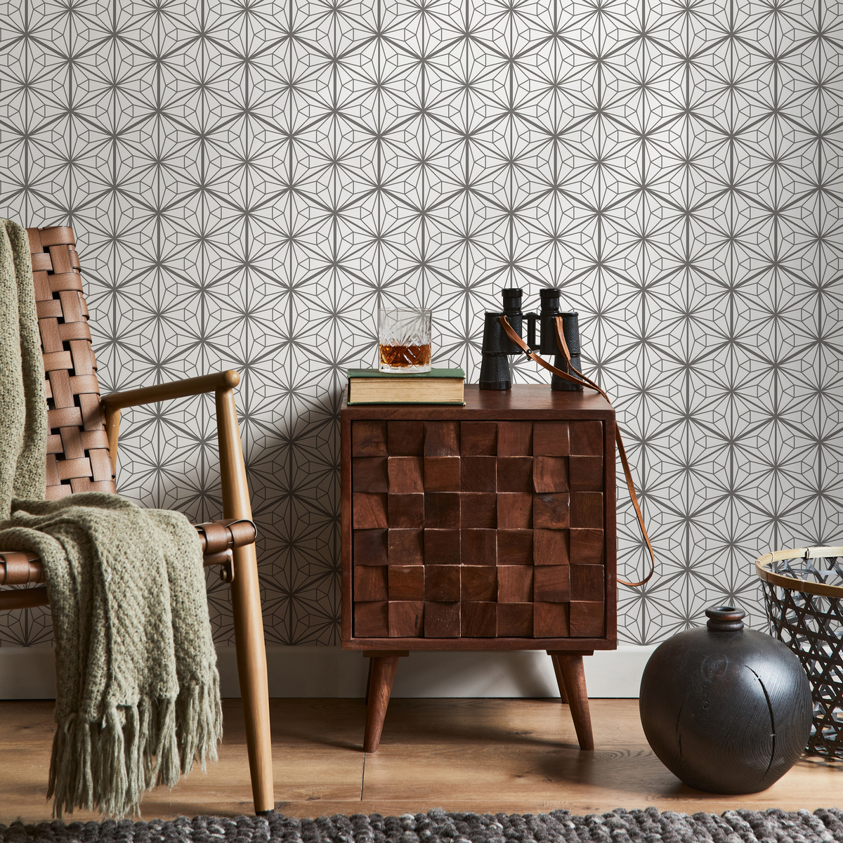 Geometric Wallpaper with a Starburst Motif in Grey - detail view
