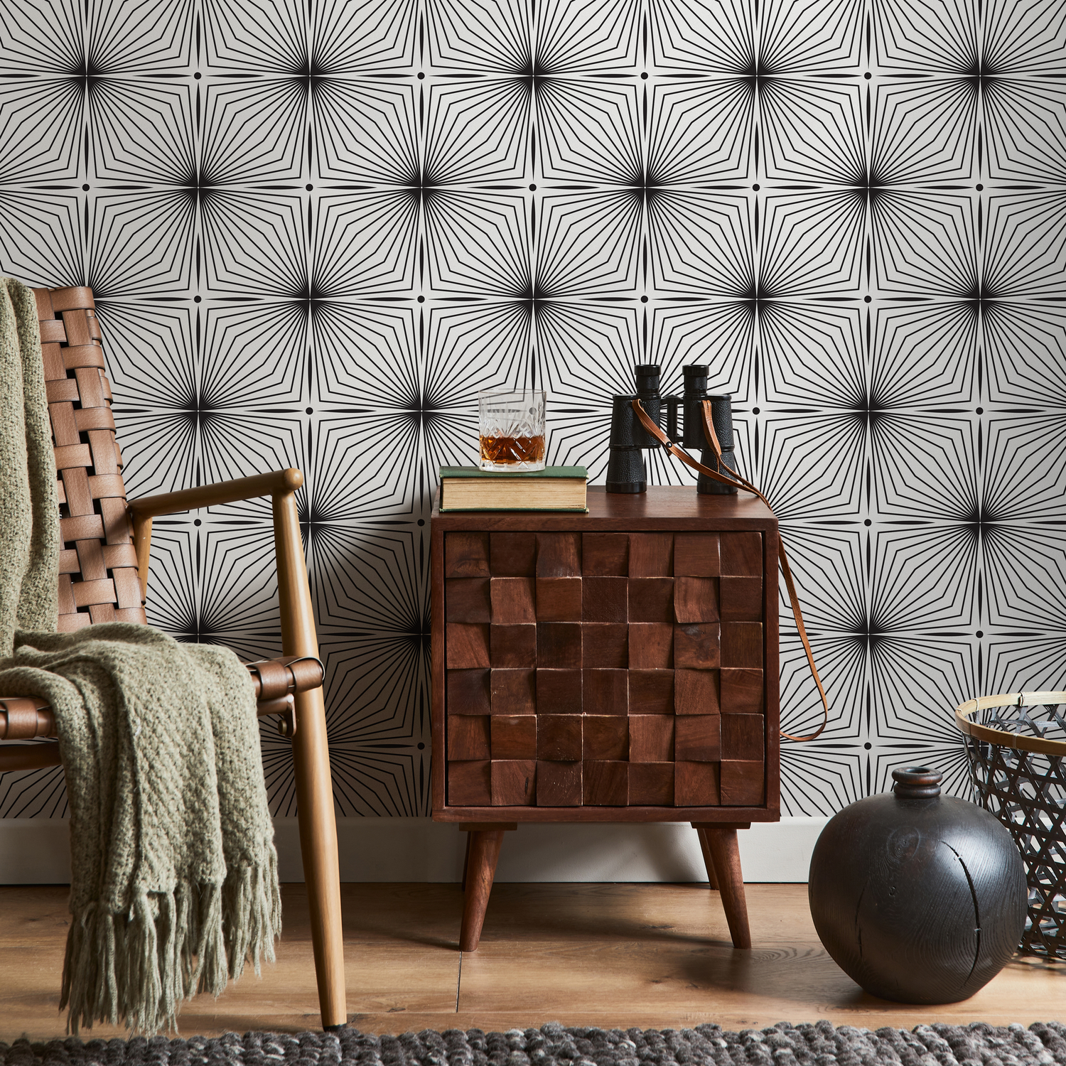 Geometric Wallpaper with a Radiating Starburst Motif in Black and White - B821