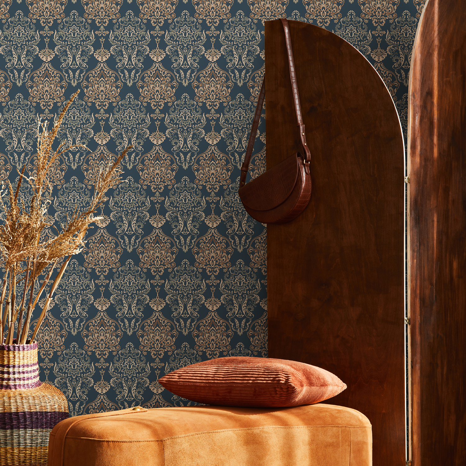 Damask Wallpaper with an Ornate Motif in Blue, Gold, and Beige - B880