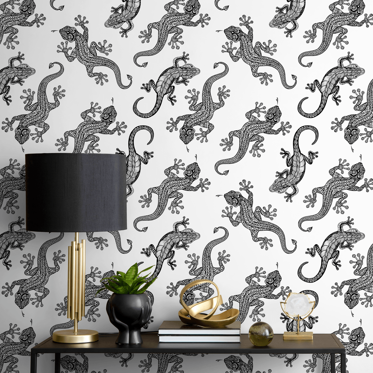 Animal Wallpaper with a Stylized Gecko Motif in Black and White - detail view