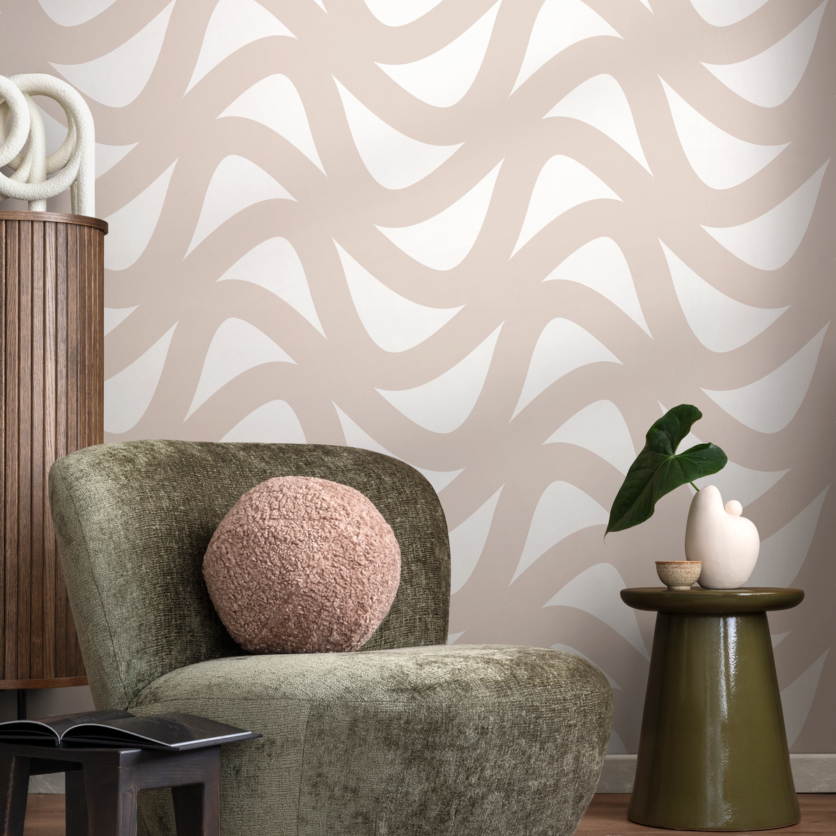 Abstract Wallpaper with a Flowing Wave Motif in Beige and Cream - detail view