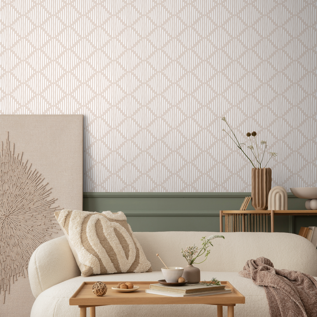 Geometric Wallpaper with a Hand-Drawn Diamond Pattern in Beige and Cream - detail view