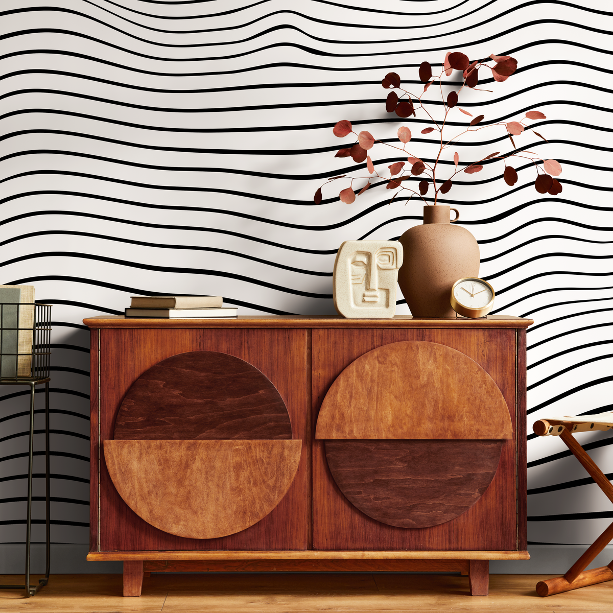 Abstract Wallpaper with 3D Wavy Lines in Black and White - detail view