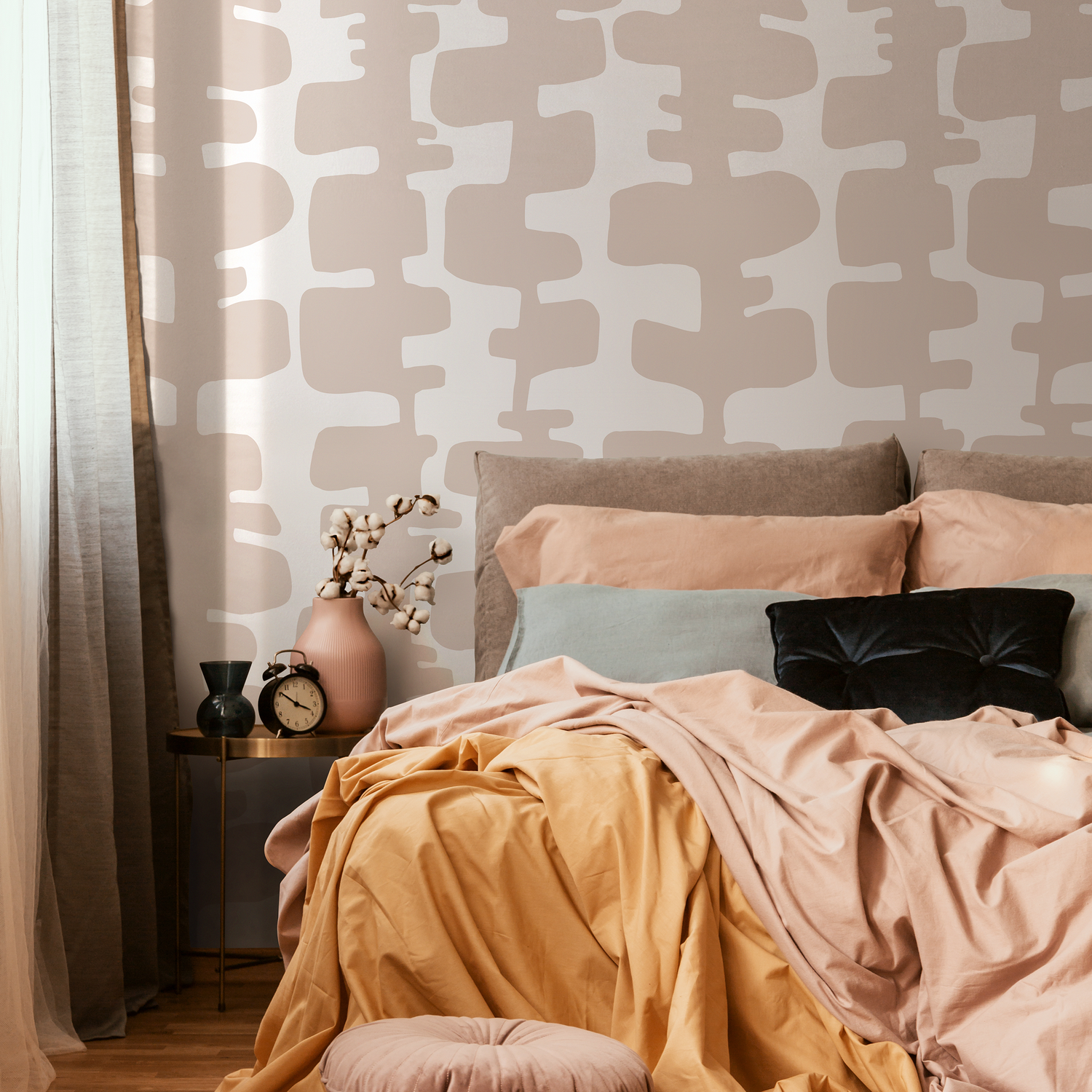 Abstract Wallpaper with Organic Block Shapes in Beige and Off-White - B968
