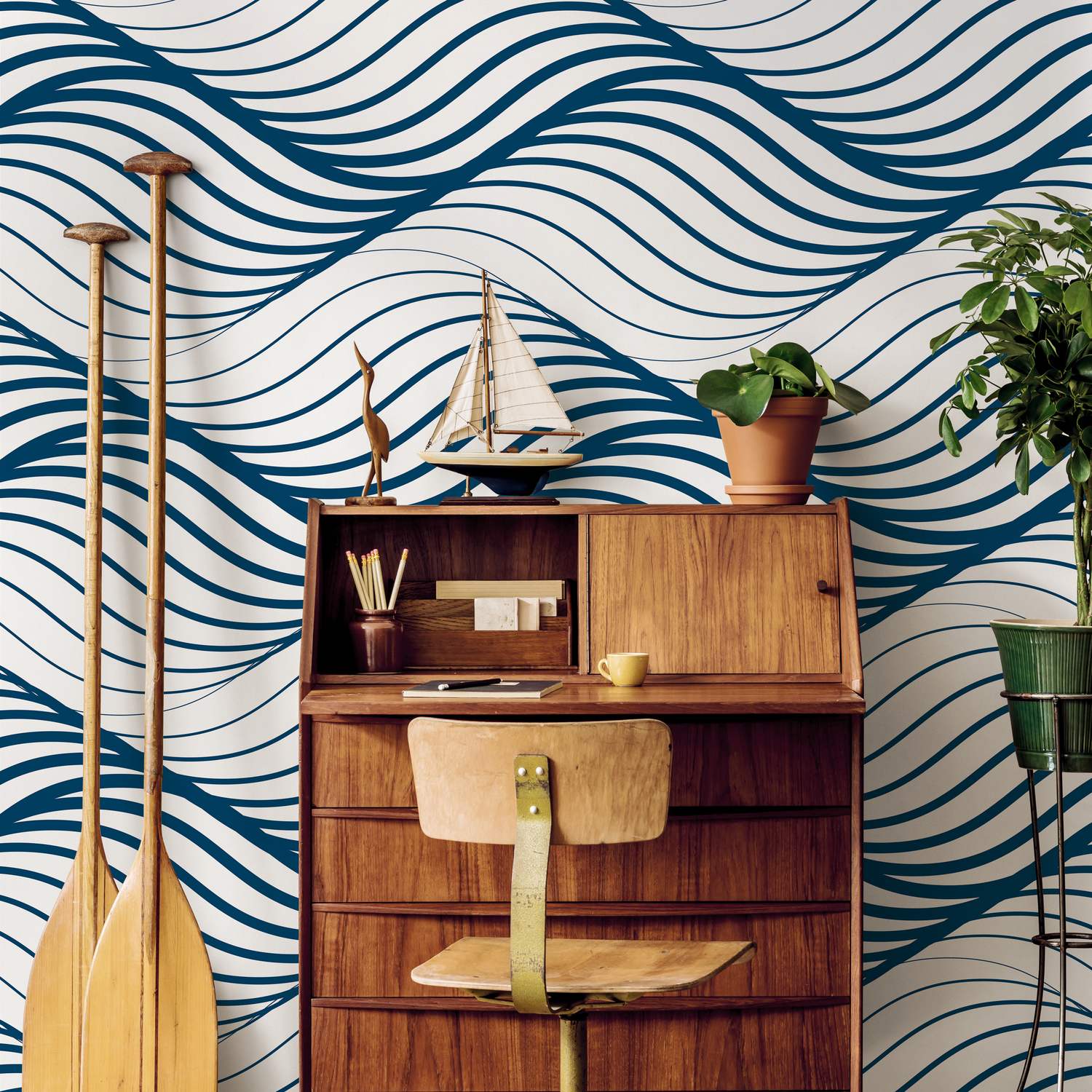Modern Wave Wallpaper with a Flowing Lines Motif in Blue - B970