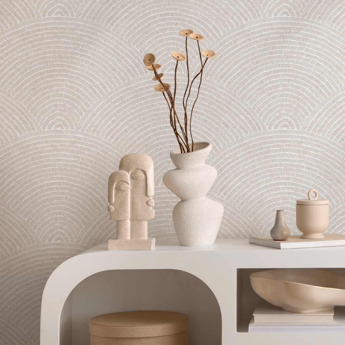 Scandinavian Wallpaper Featuring Sketched Arch Motifs in Beige and Cream - detail view