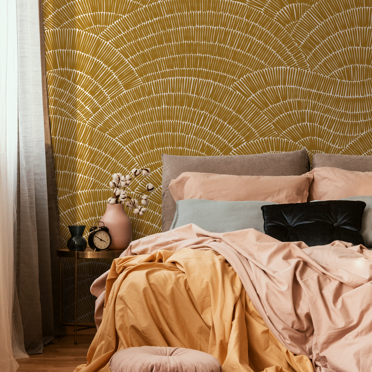 Abstract Wallpaper with a Hand-Drawn Fan Motif in Mustard and White - C025
