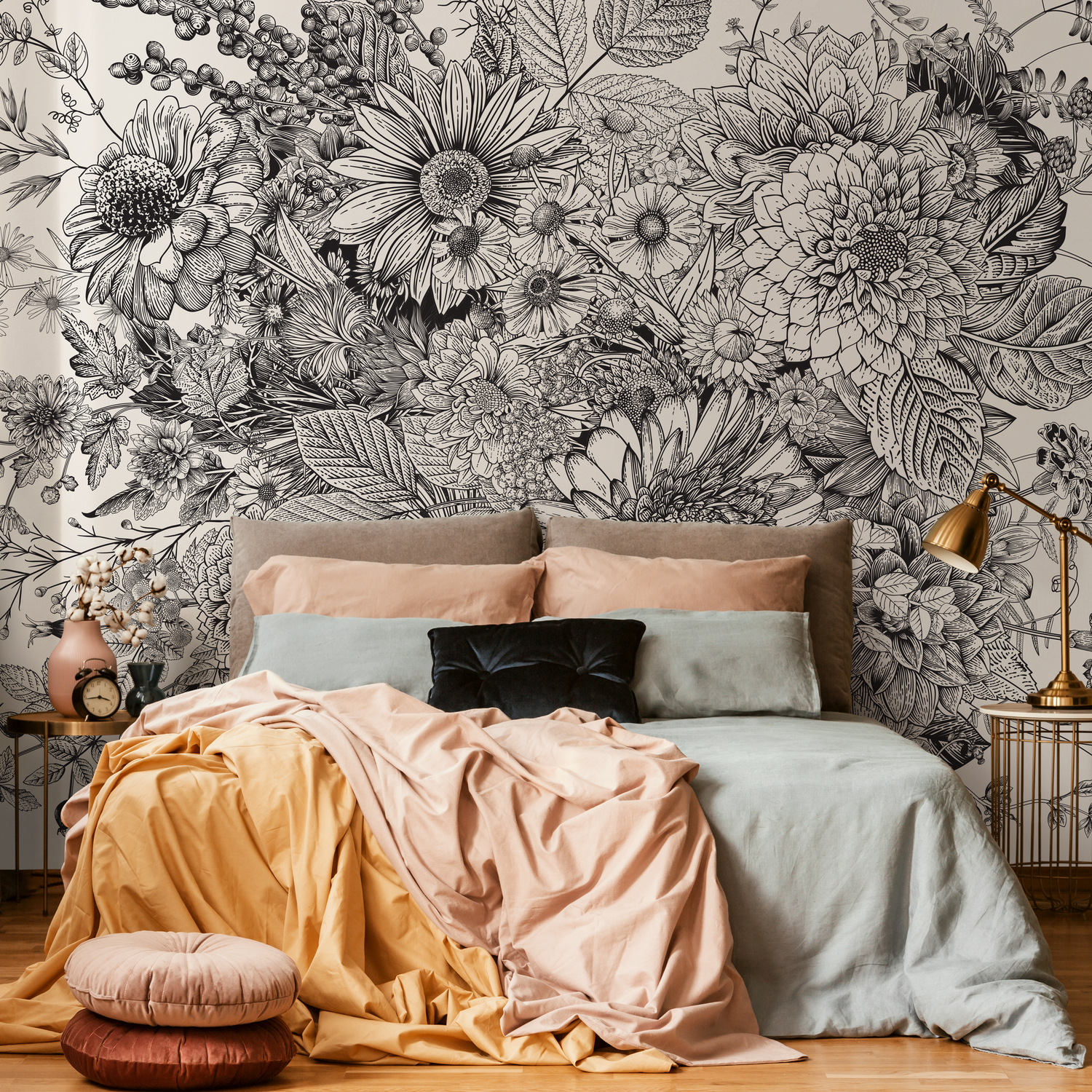 Floral Wallpaper with a Detailed Botanical Sketch in Black and White - C056