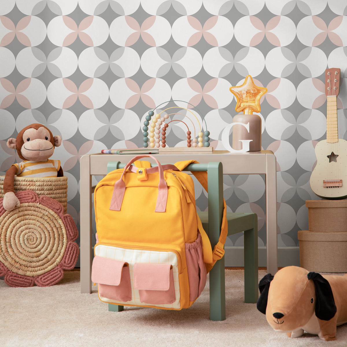 Geometric Wallpaper with an Overlapping Circle Motif in Grey and Warm Cream - detail view