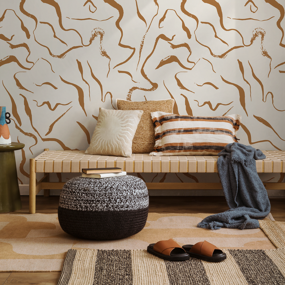 Abstract Wallpaper with Flowing Brushstrokes in Greige and Brown - detail view