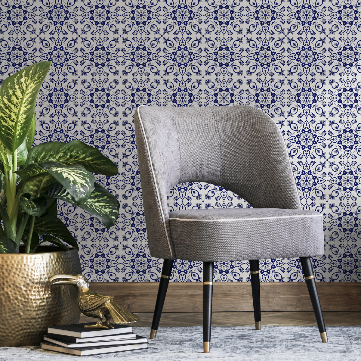 Tile Wallpaper with a Mediterranean Floral Motif in Blue and White - detail view