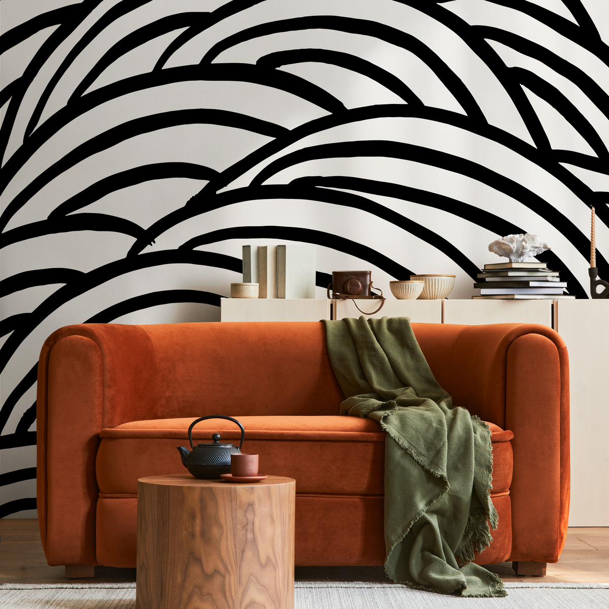 Abstract Wallpaper with Bold Wavy Brushstrokes in Black and White - detail view