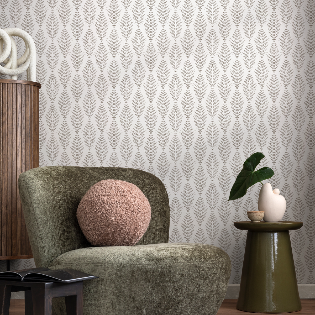 Boho Wallpaper with a Stylized Fern Motif in Beige and Cream - detail view