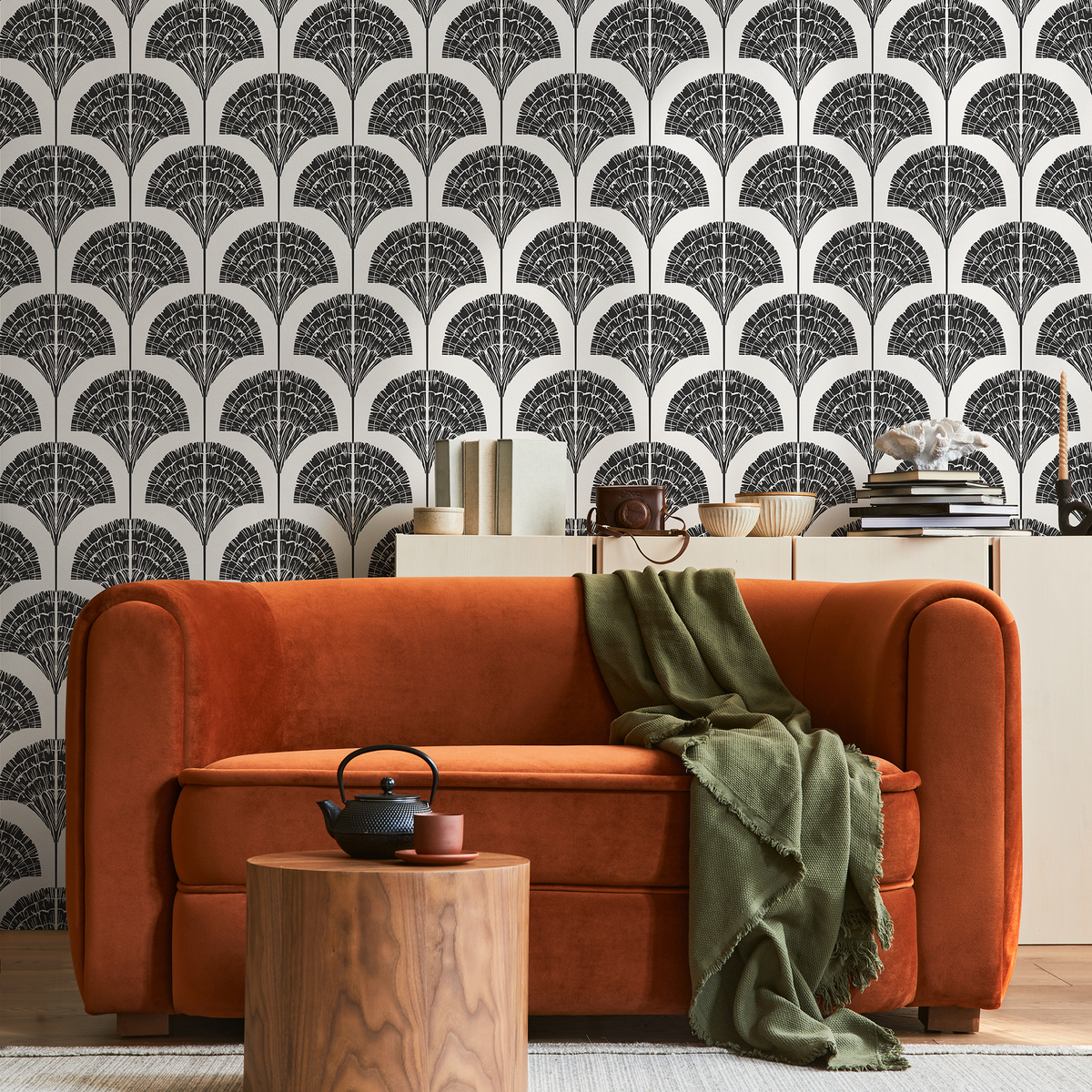 Boho Wallpaper with Stylized Palm Fronds in Black and White - detail view