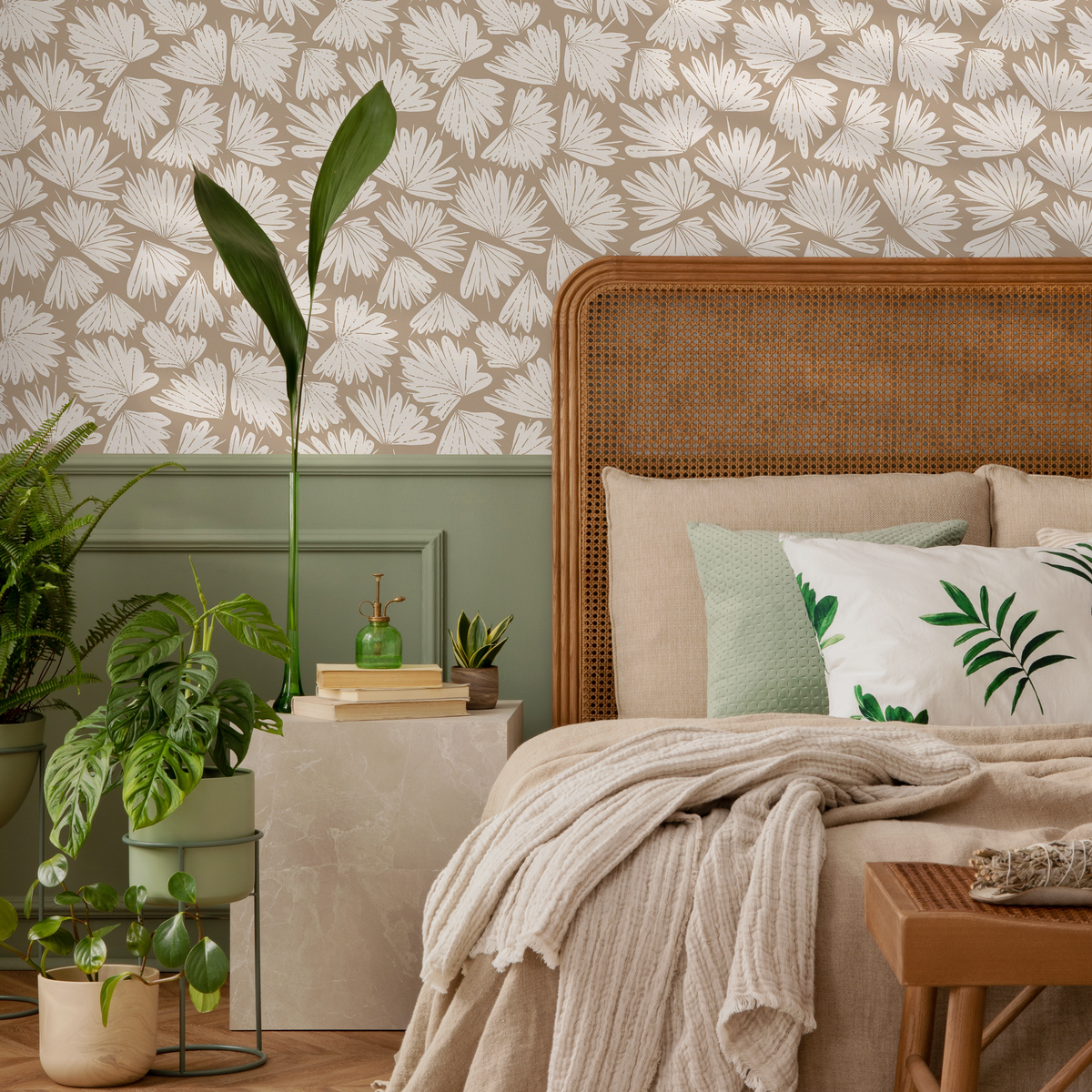 Boho Wallpaper Featuring Stylized Fan Leaves in Beige and Off-White - detail view