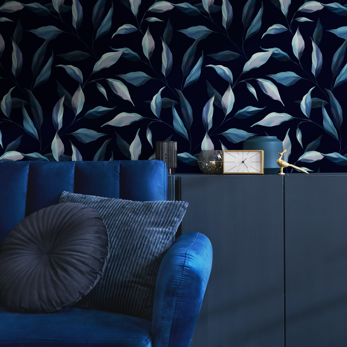 Botanical Wallpaper Featuring Cascading Fern Leaves in Navy and Blue - detail view