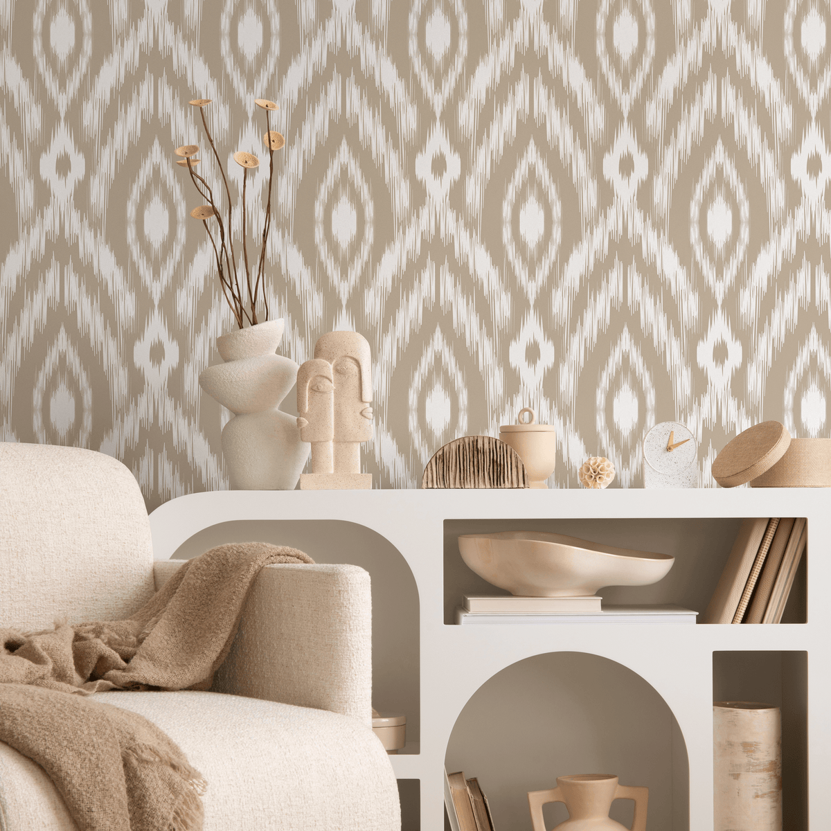 Ethnic Wallpaper with a Bohemian Ikat Motif in Beige and White - detail view