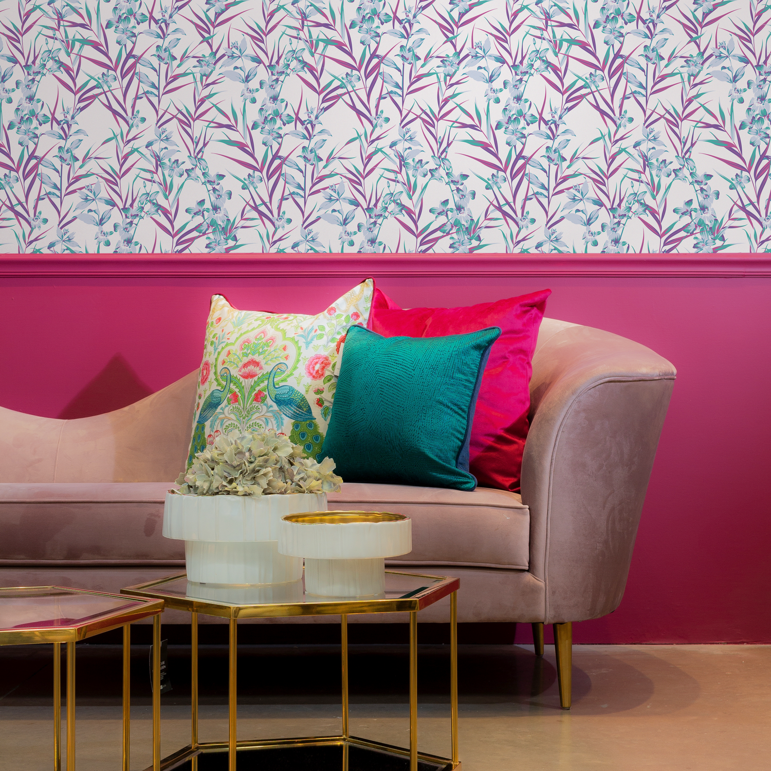 Botanical Wallpaper with Delicate Climbing Florals in Purple and Teal - D032